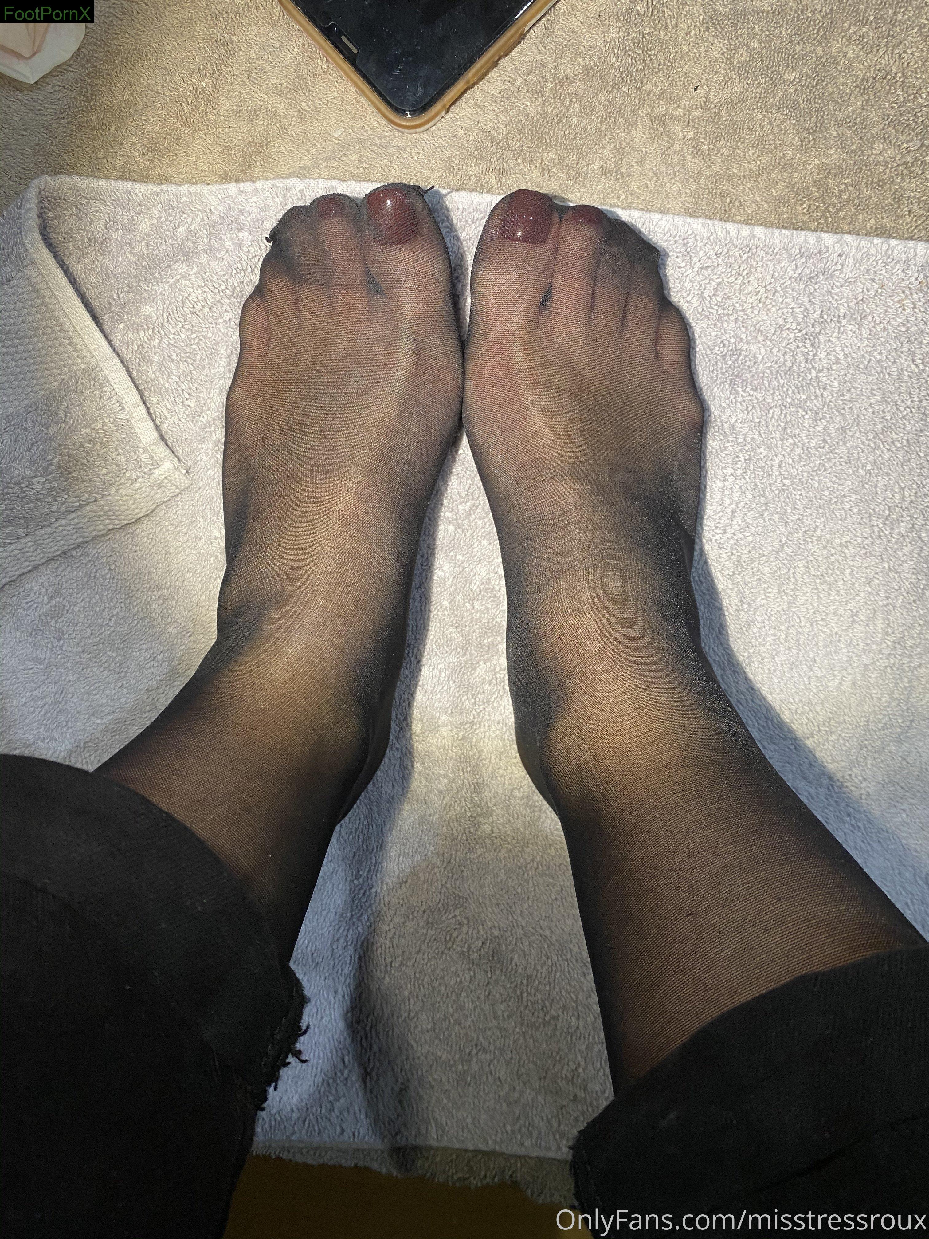 misstressroux feet photo 11