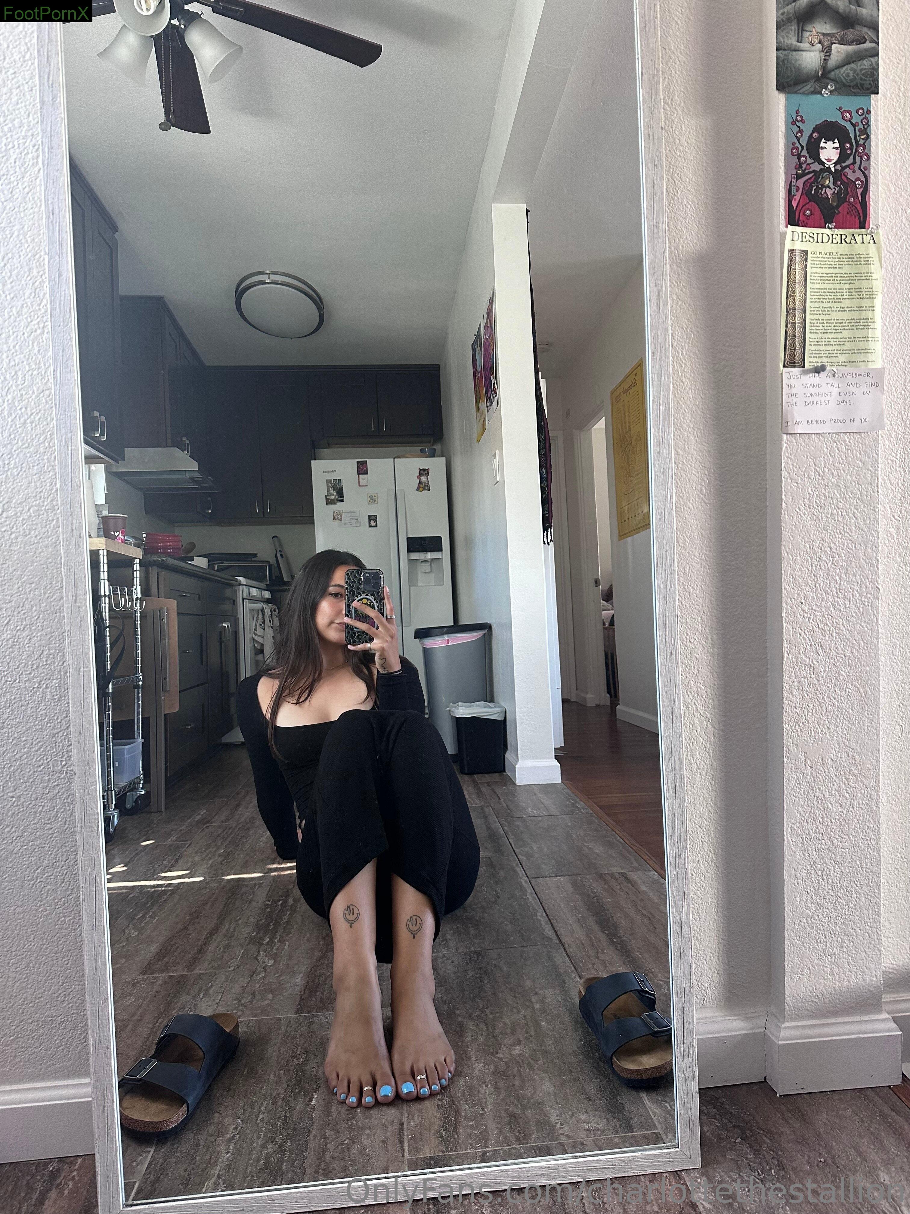 charlottethestallion feet photo 3