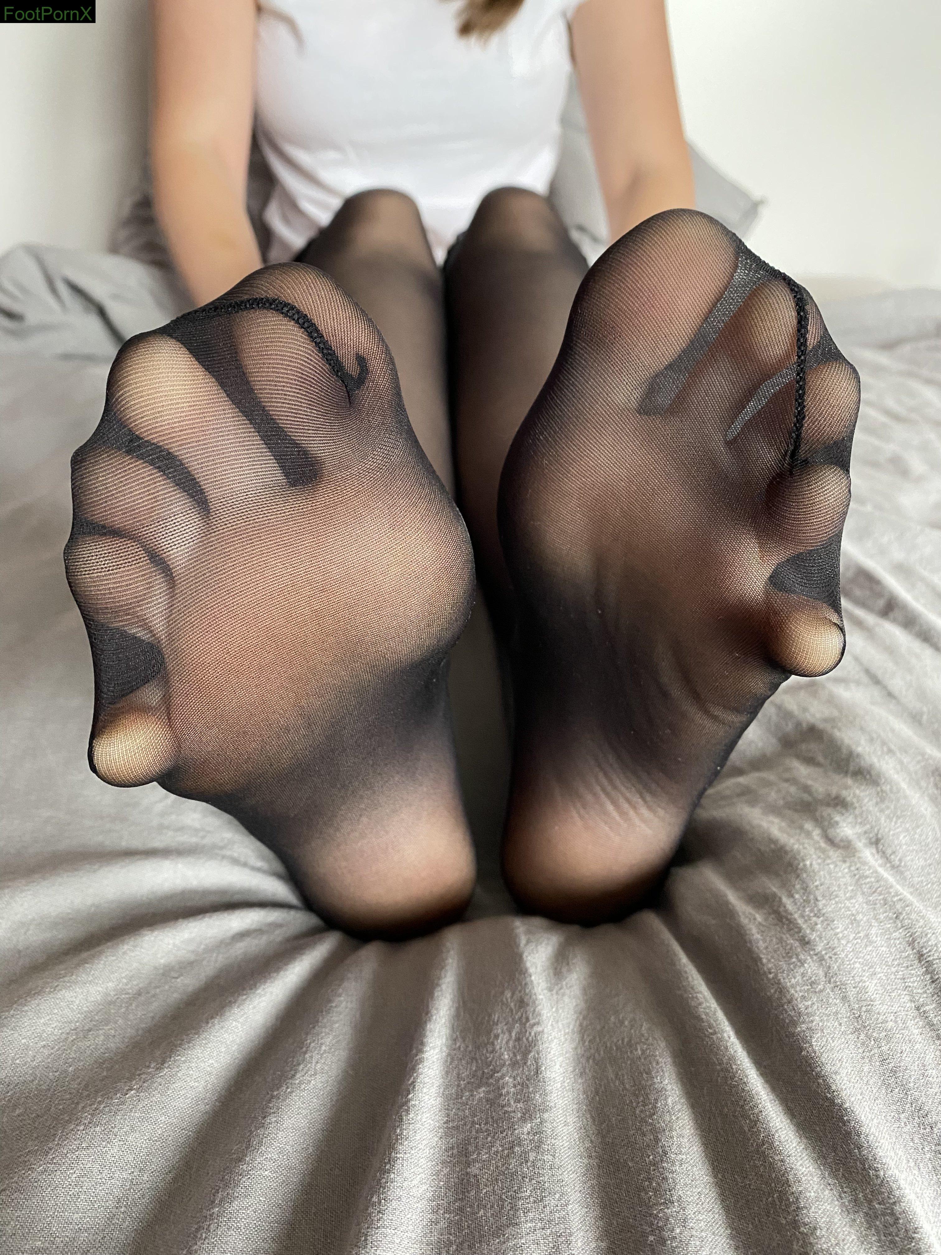 averyysfeet feet photo 4