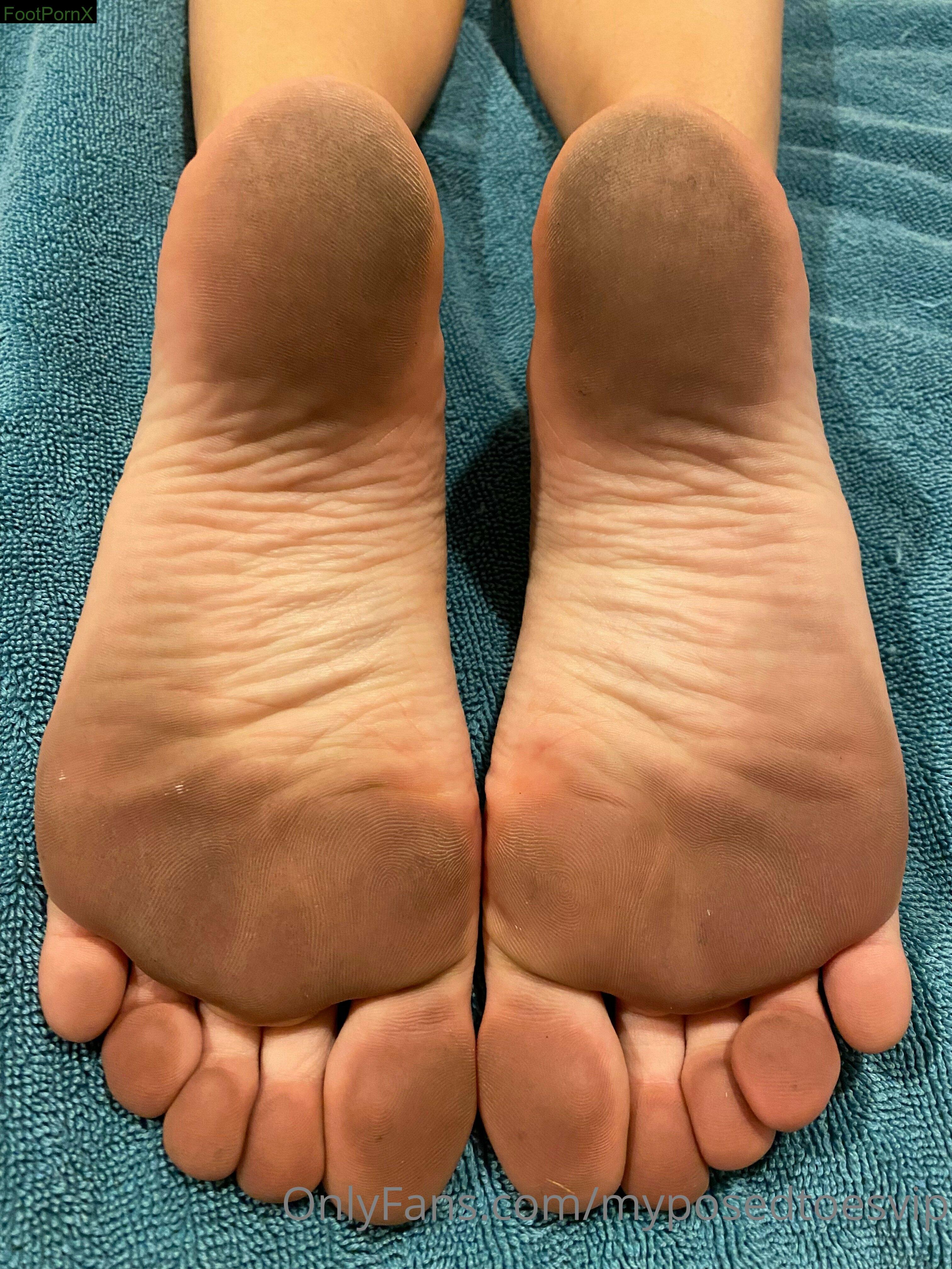 myposedtoesvip feet photo 6