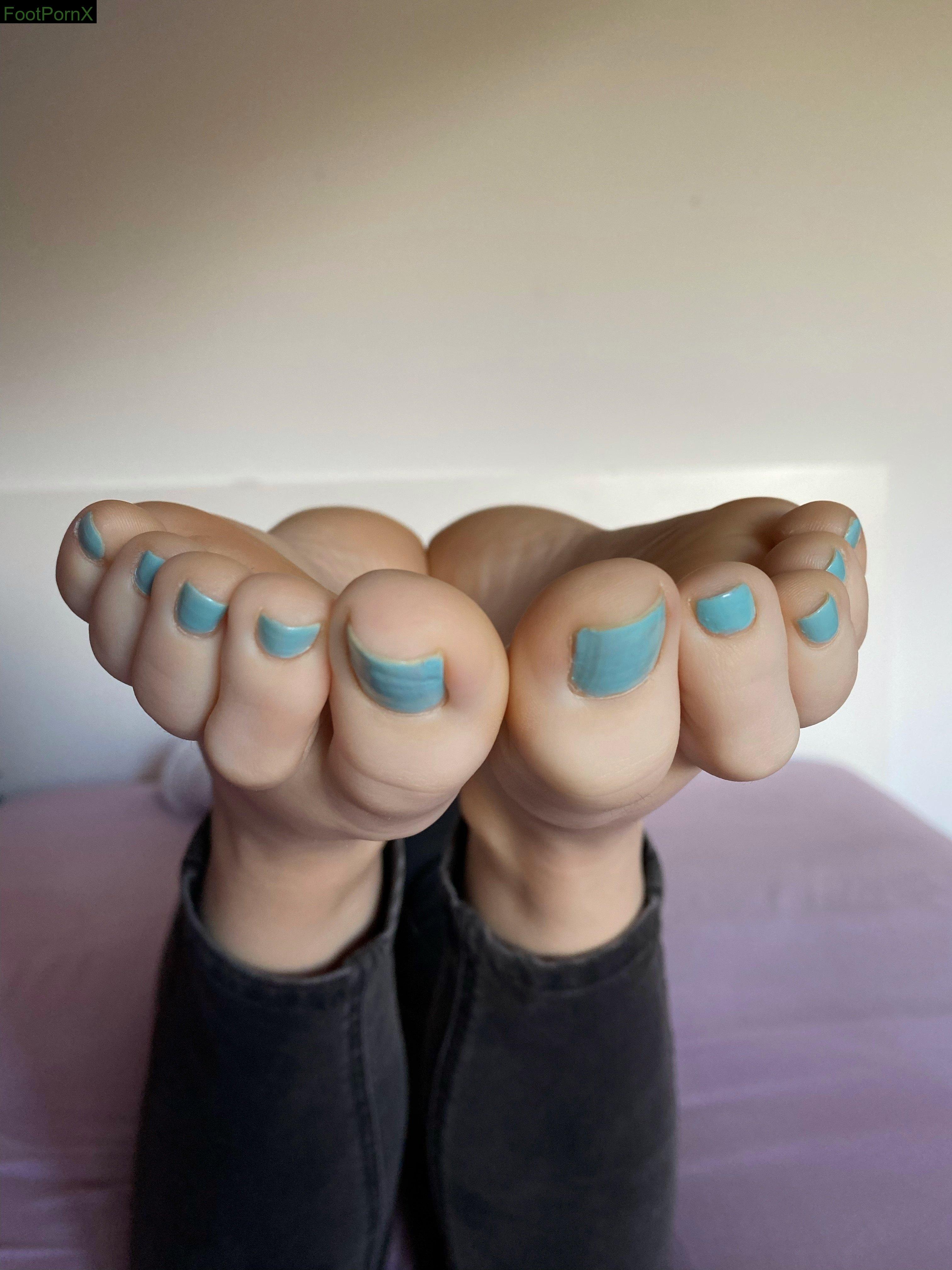 averyysfeet feet photo 9