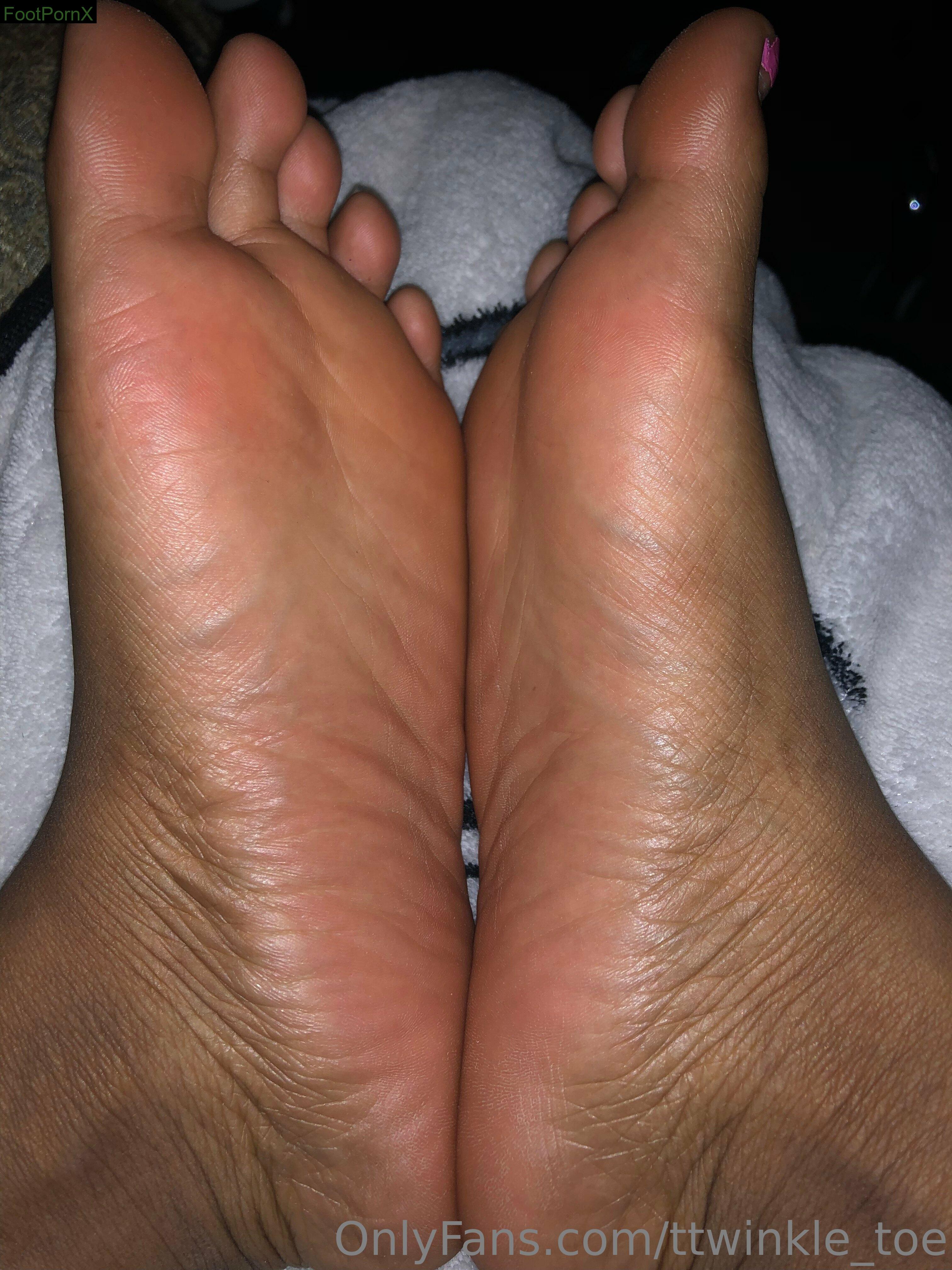 ttwinkle_toe feet photo 7