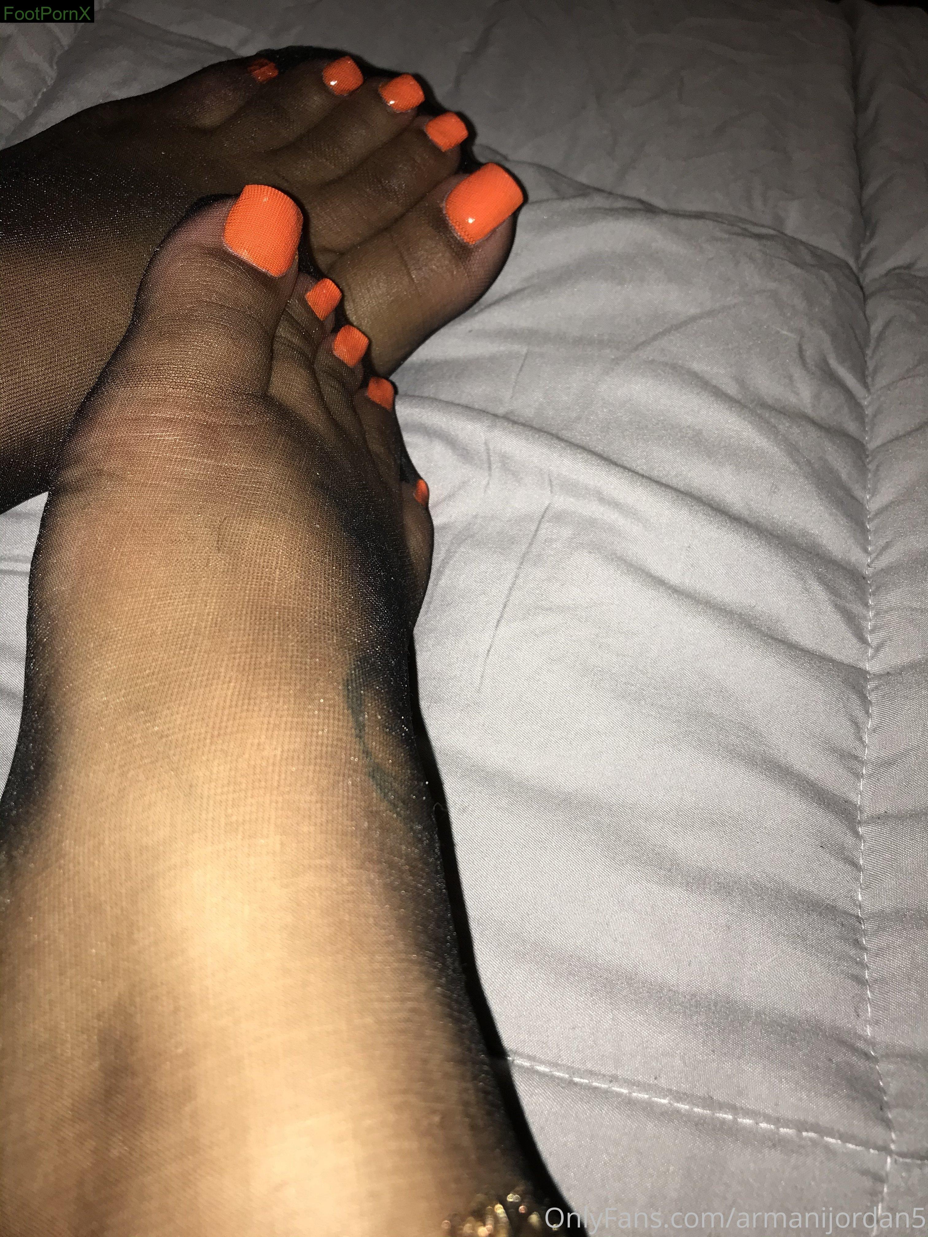 armanijordan5 feet photo 11
