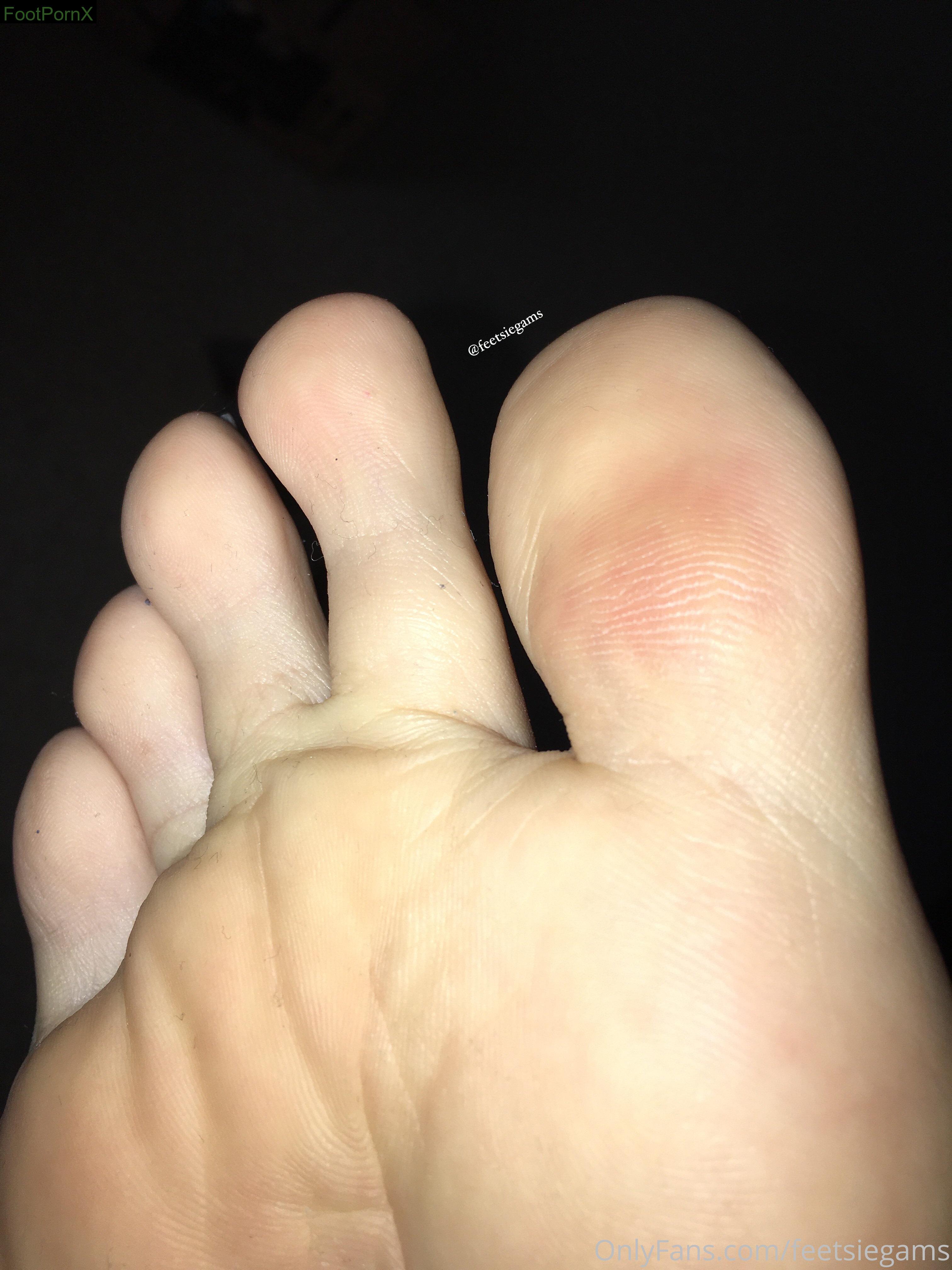 feetsiegams feet photo 7