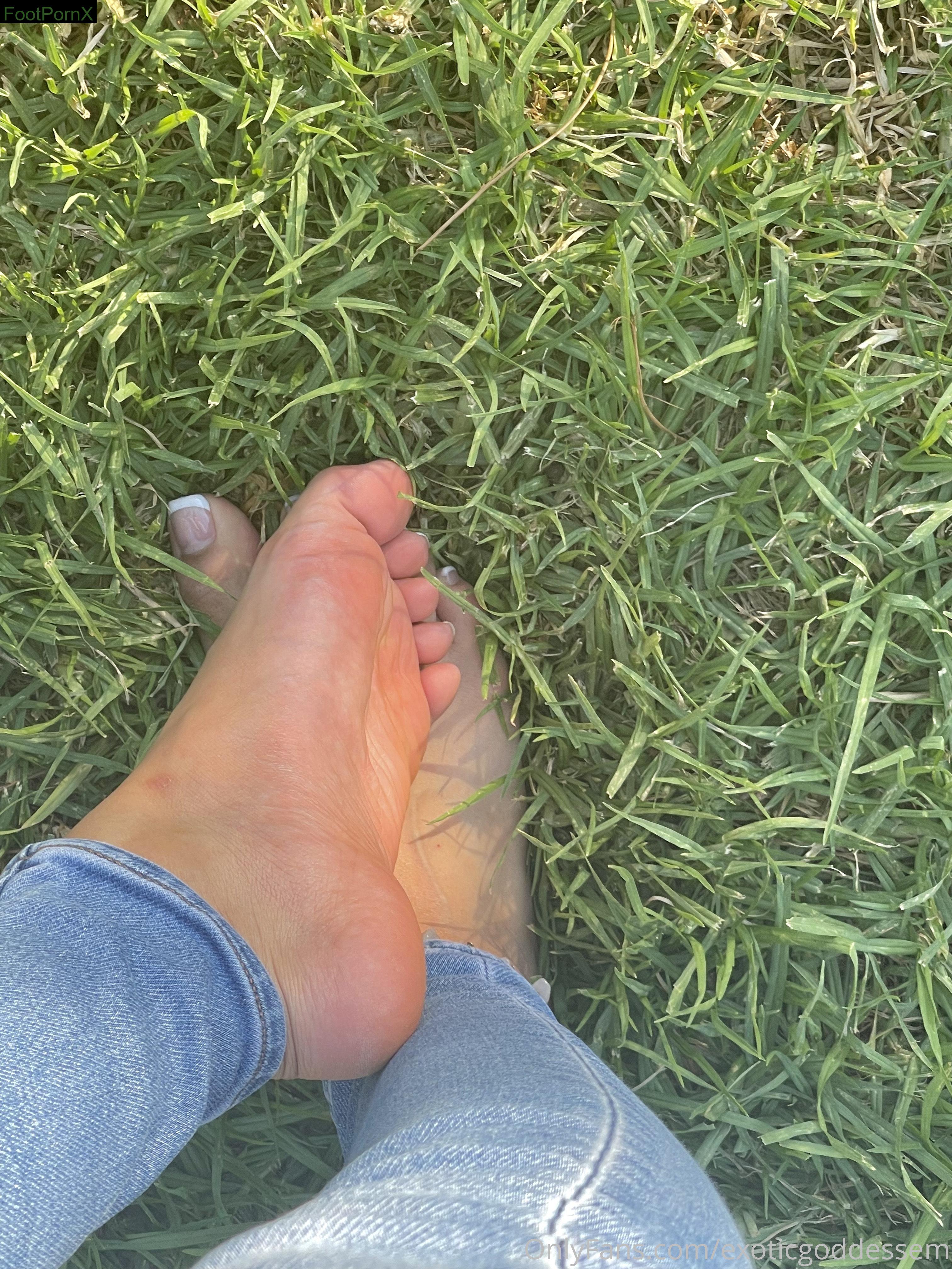 exoticgoddessem feet photo 13