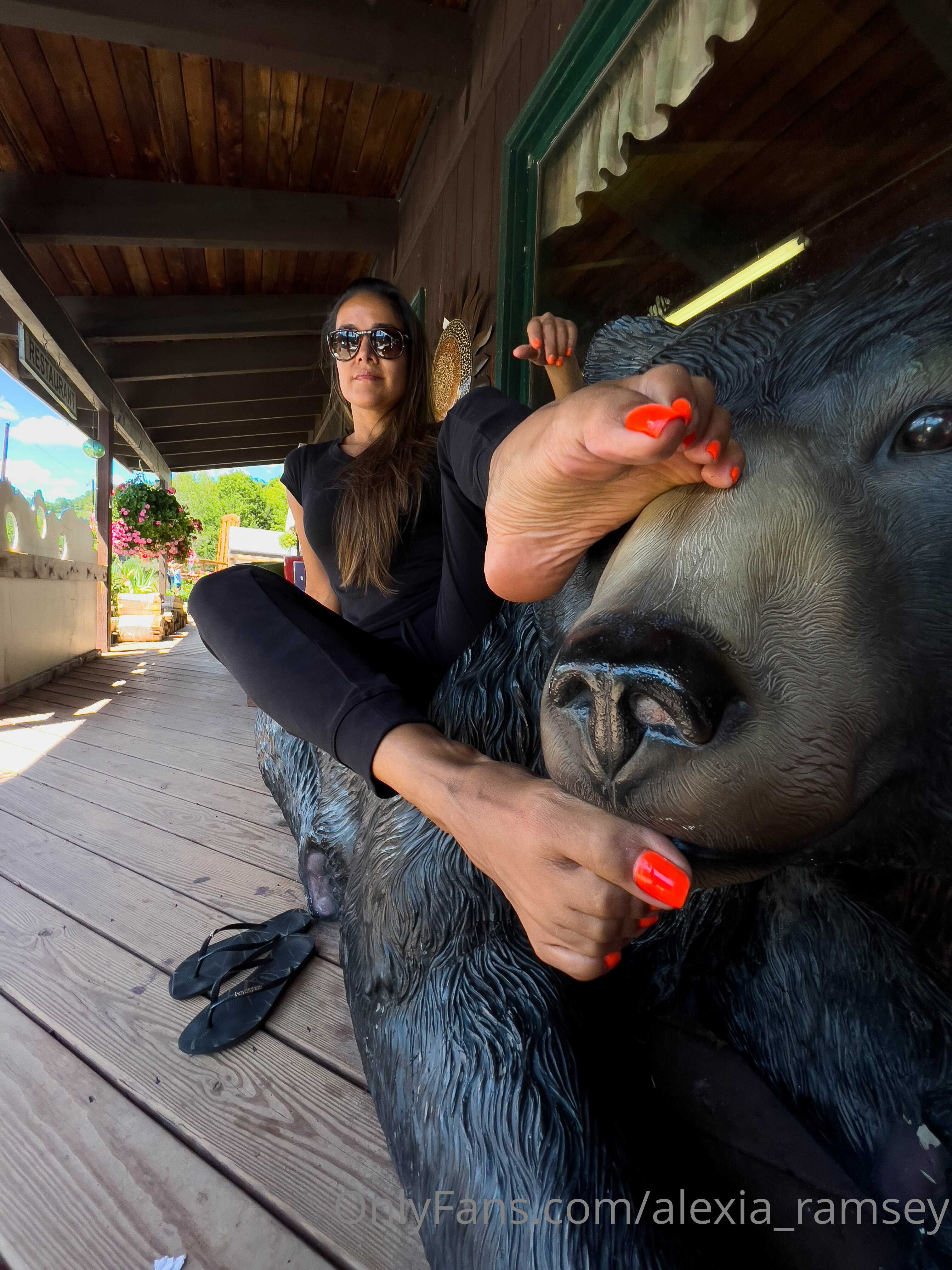 alexia_ramsey feet photo 16