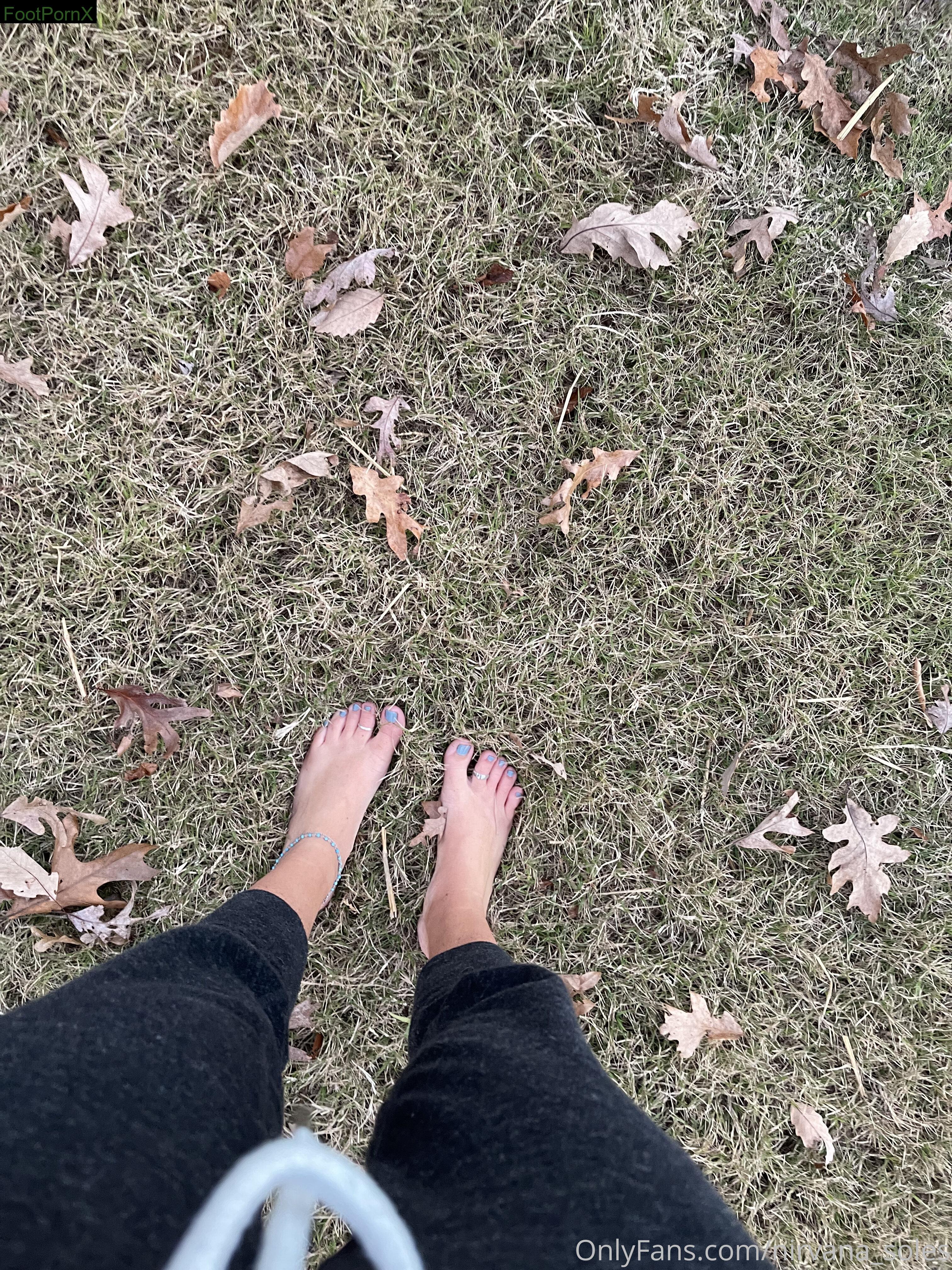nirvana_soles feet photo 11