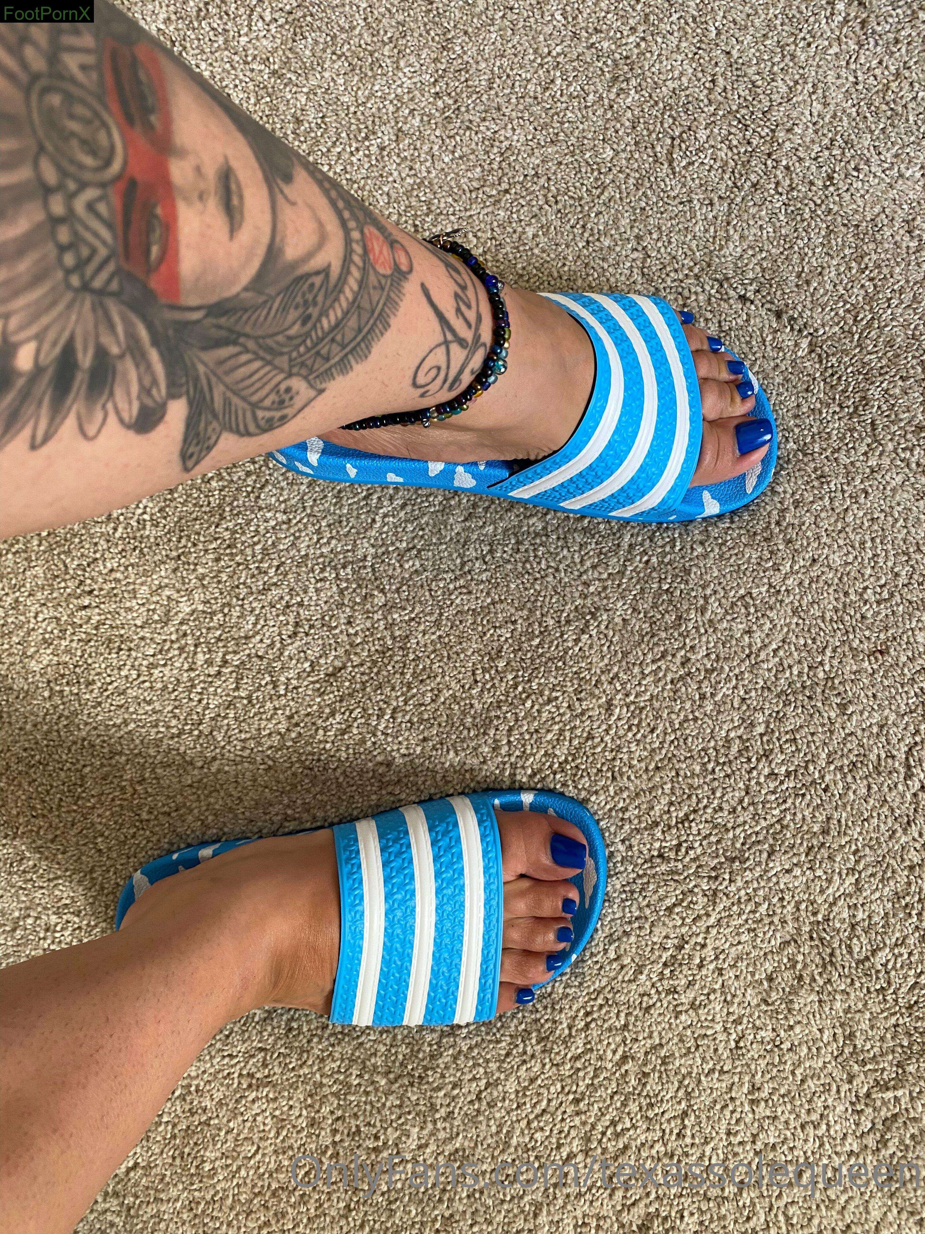 texassolequeen feet photo 3