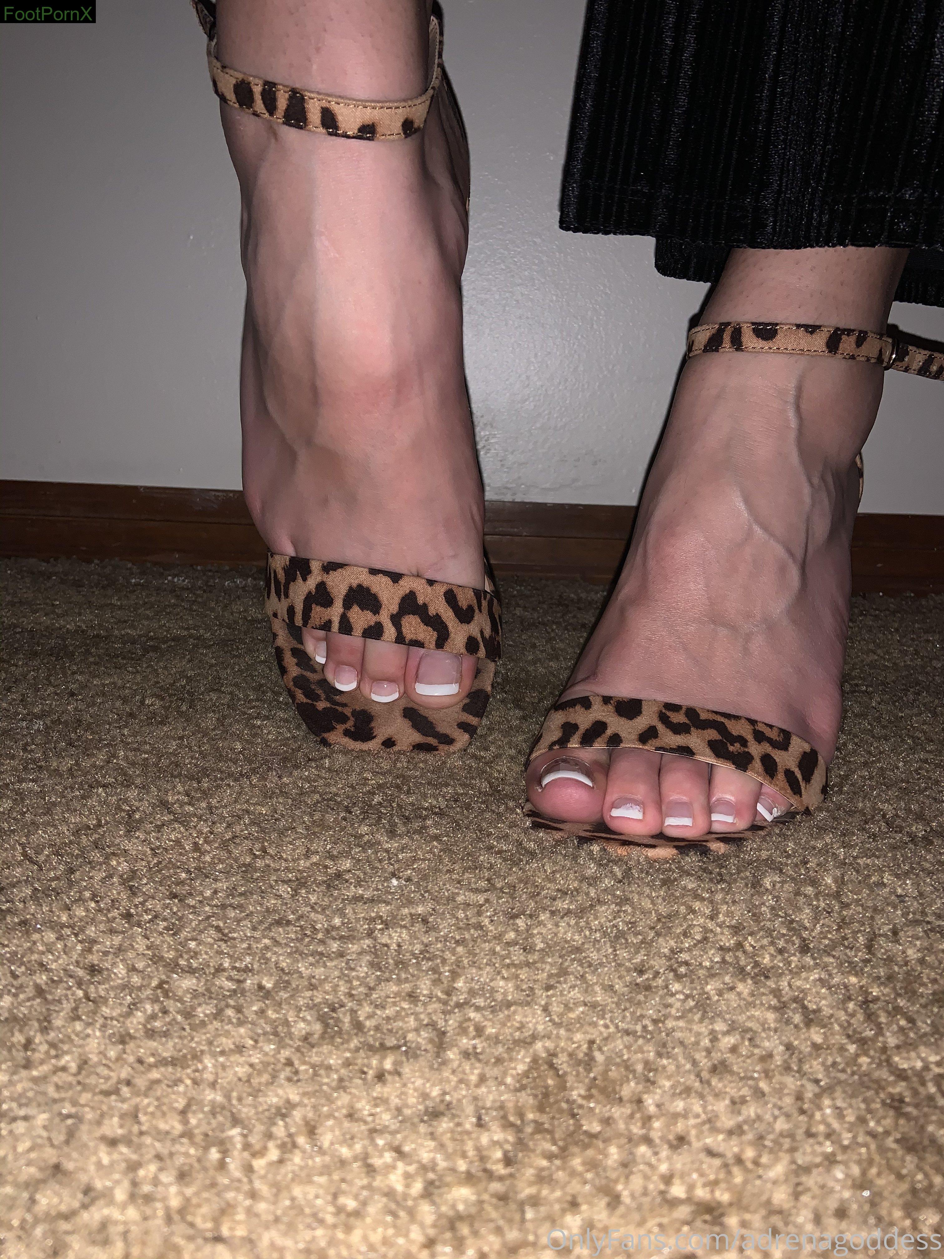 adrenagoddess feet photo 18