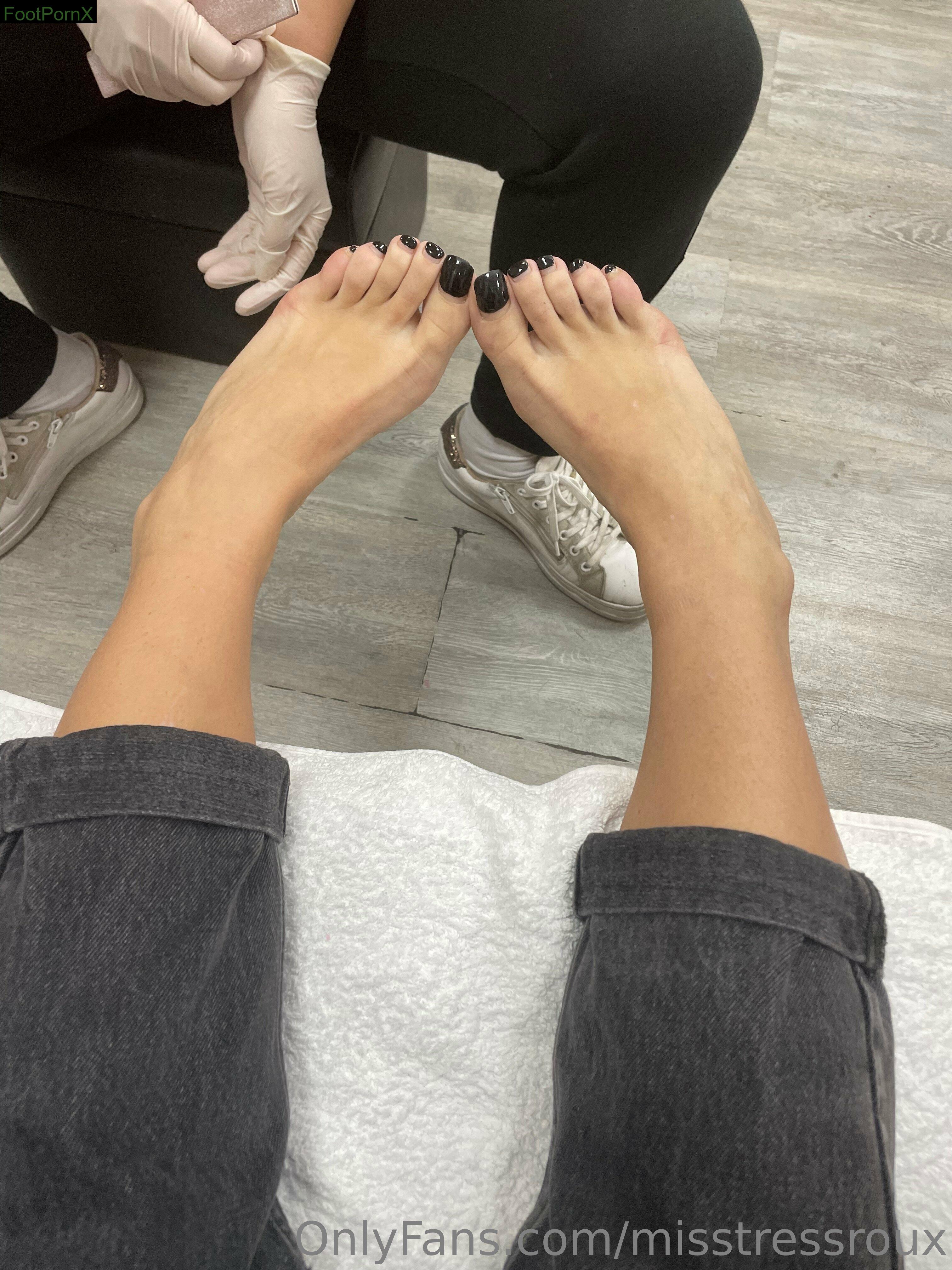 misstressroux feet photo 14