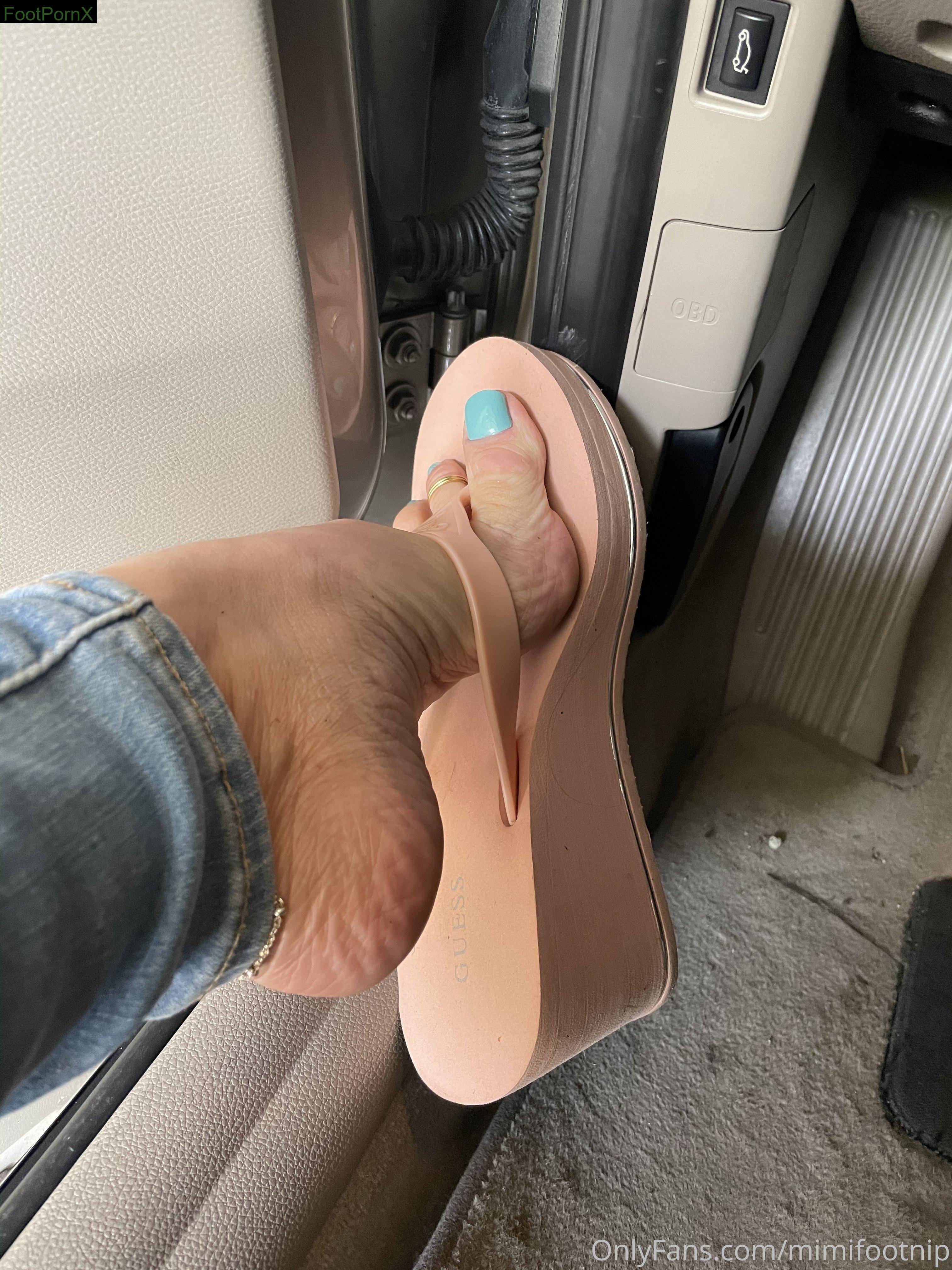 mimifootnip feet photo 14