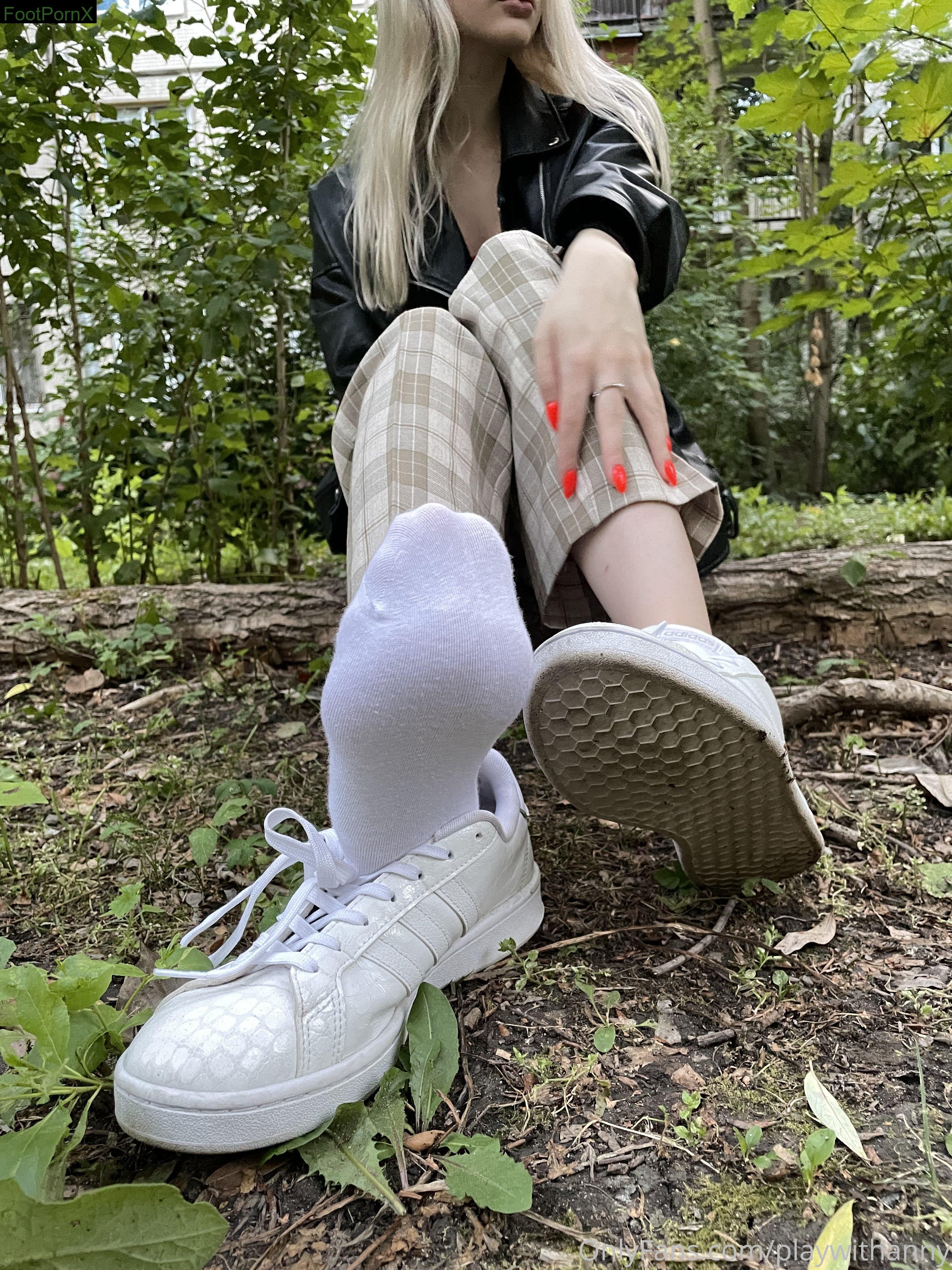 playwithanny feet photo 11