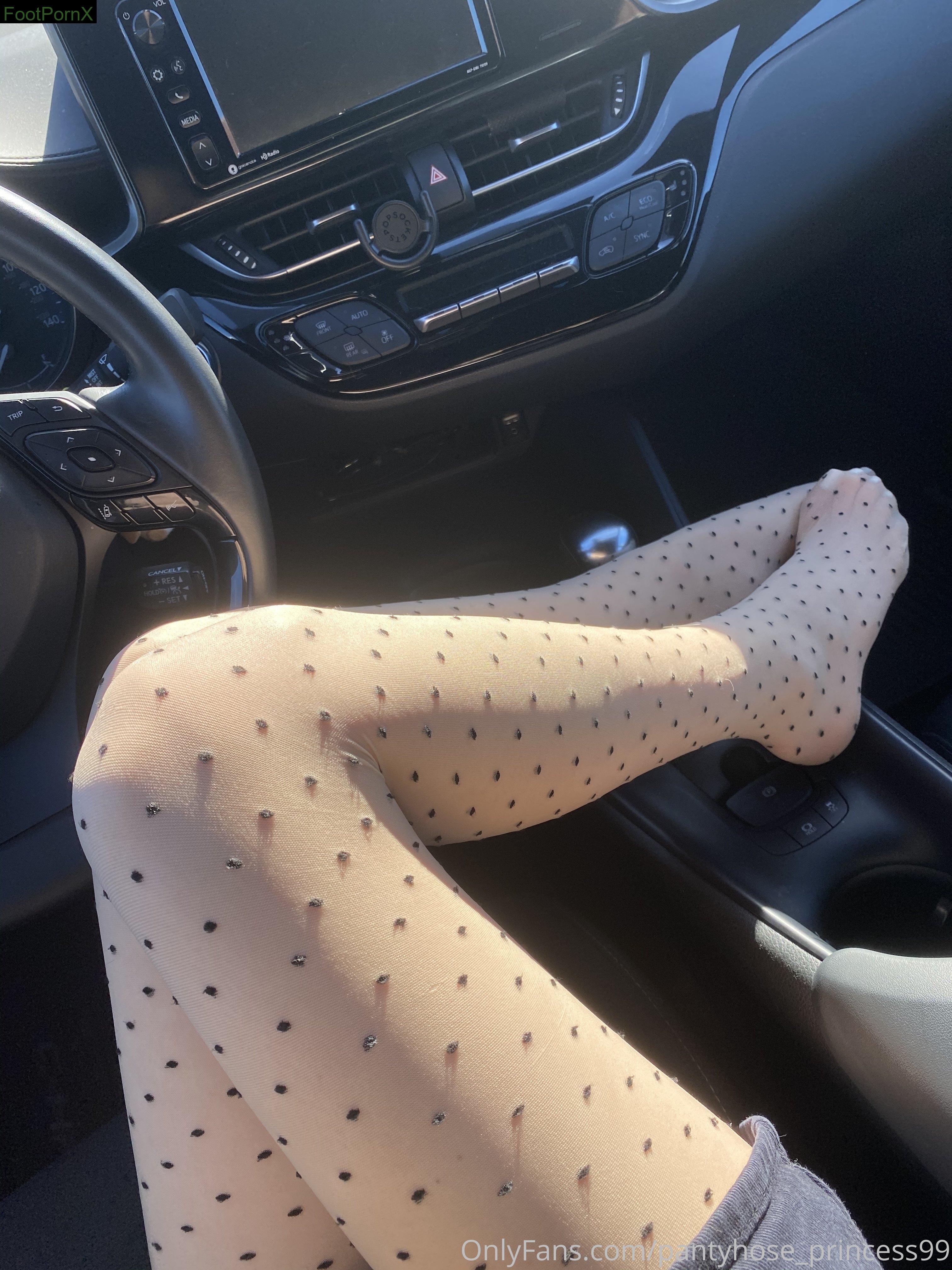 pantyhose_princess99 feet photo 6
