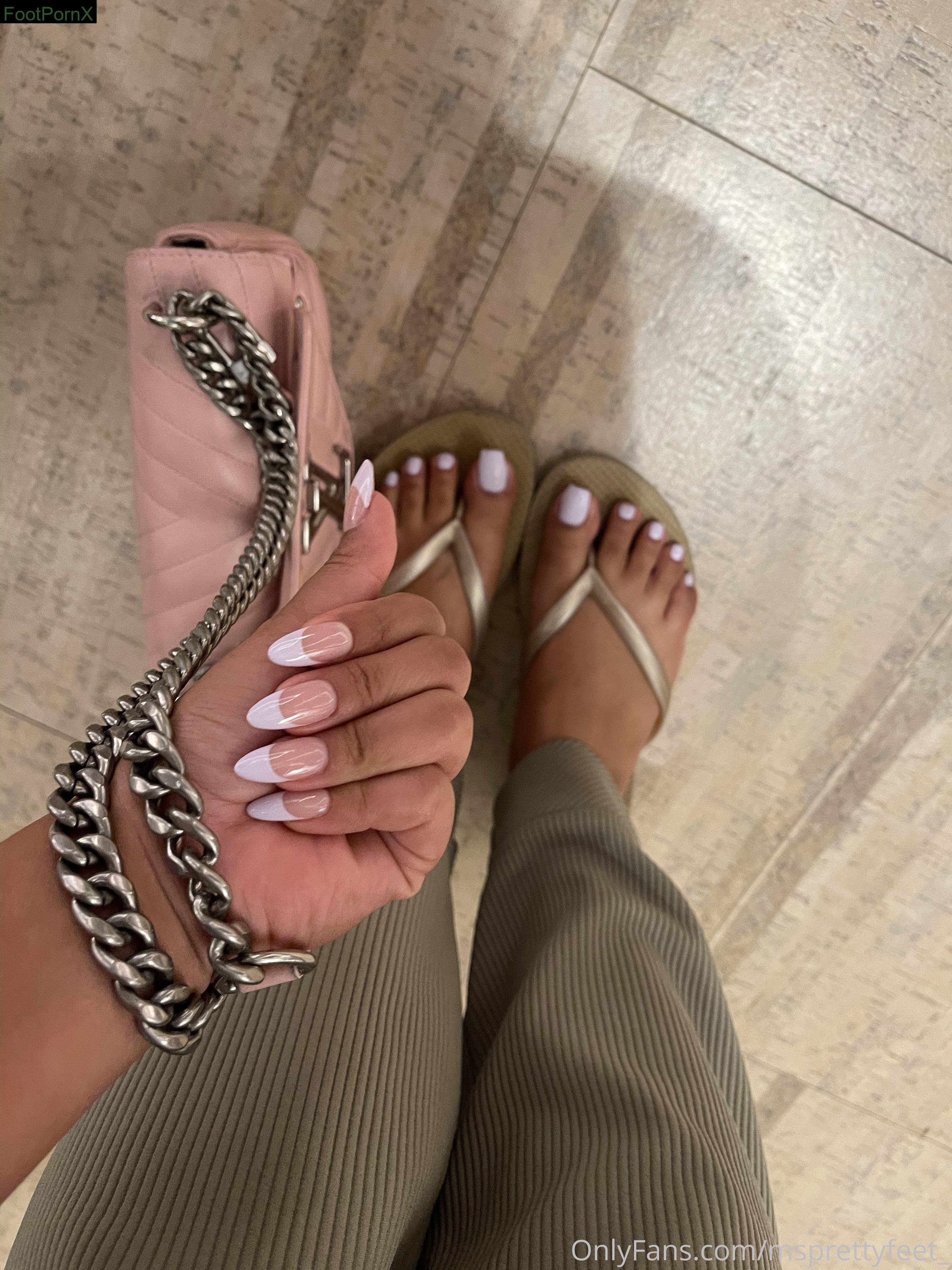 msprettyfeet_ feet photo 15