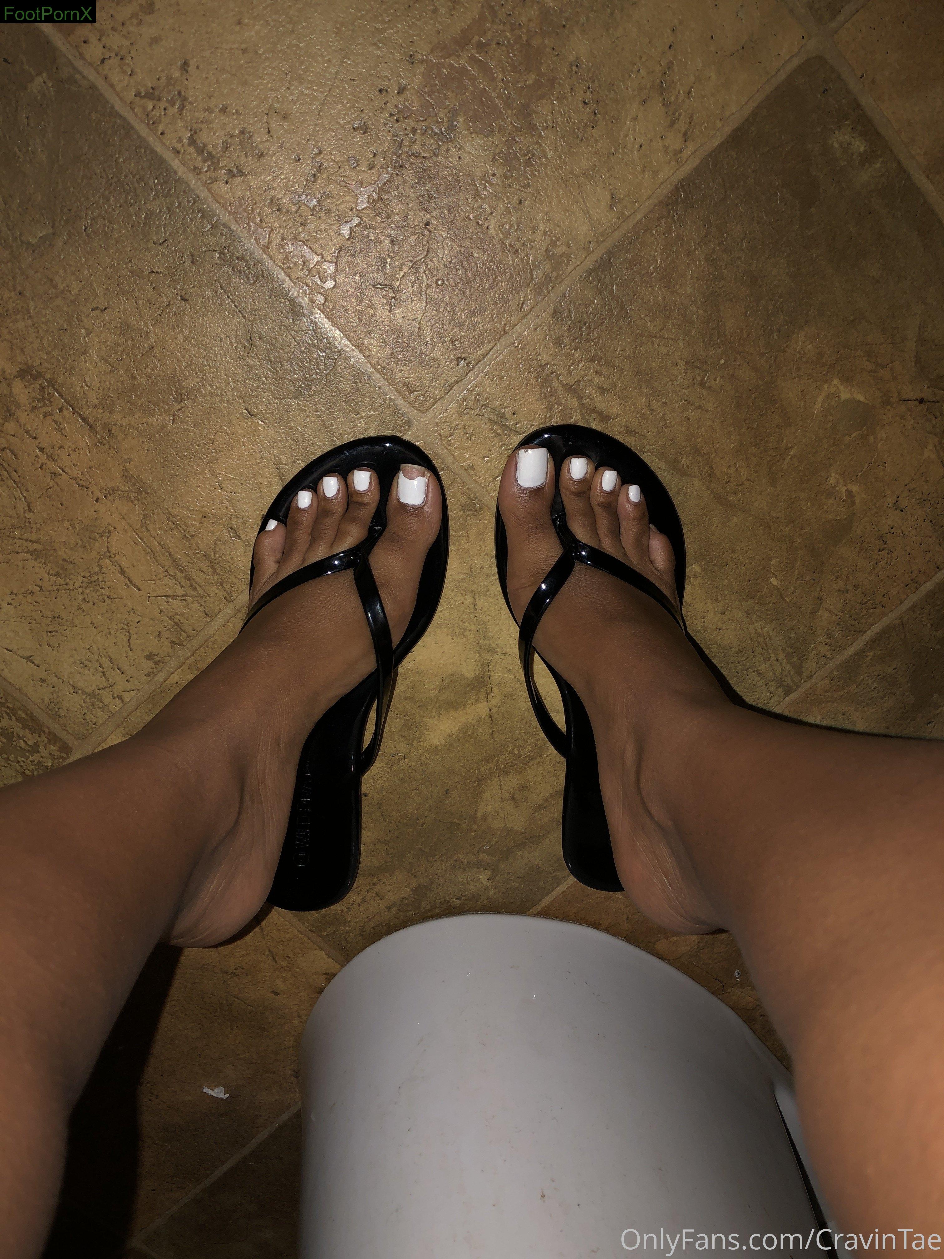 cravintae feet photo 3
