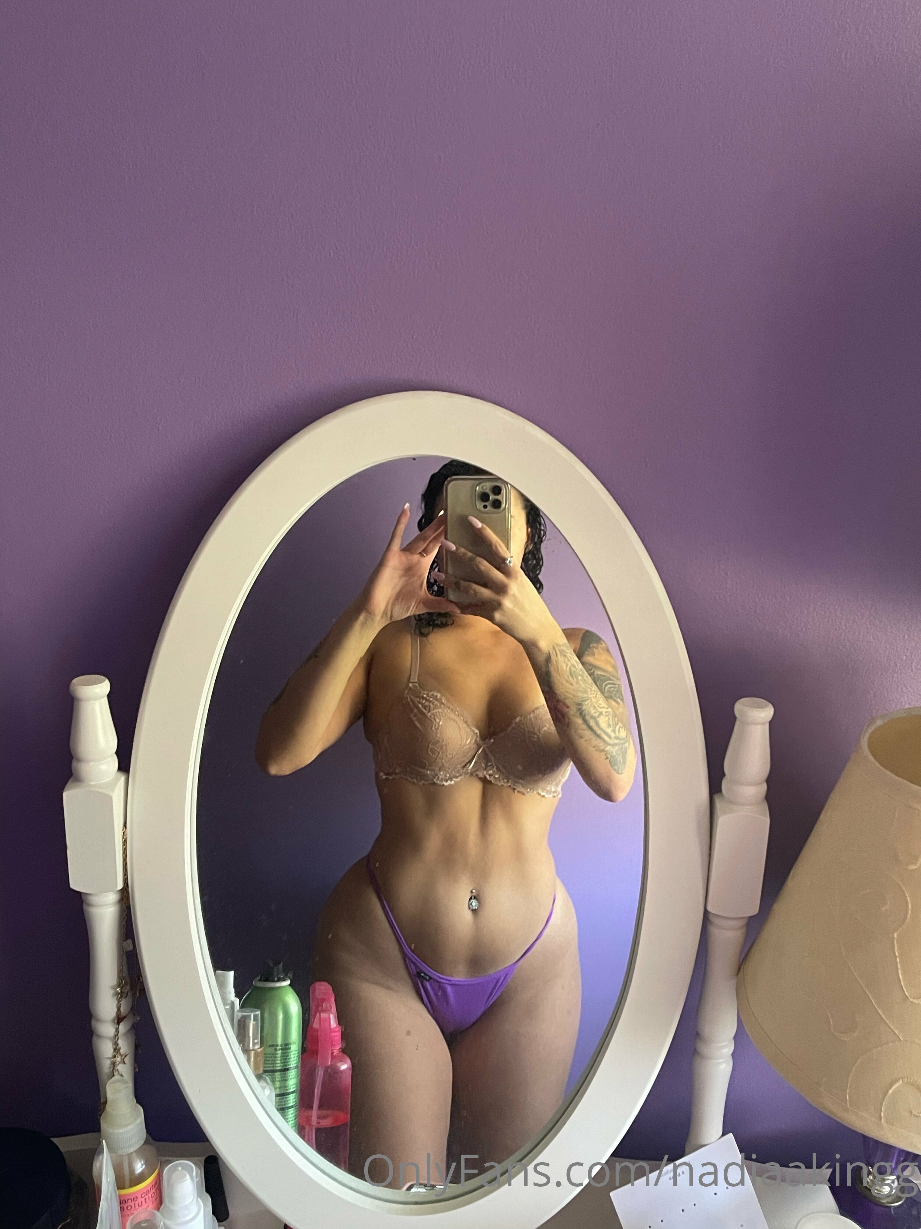 nadiaakingg feet photo 17