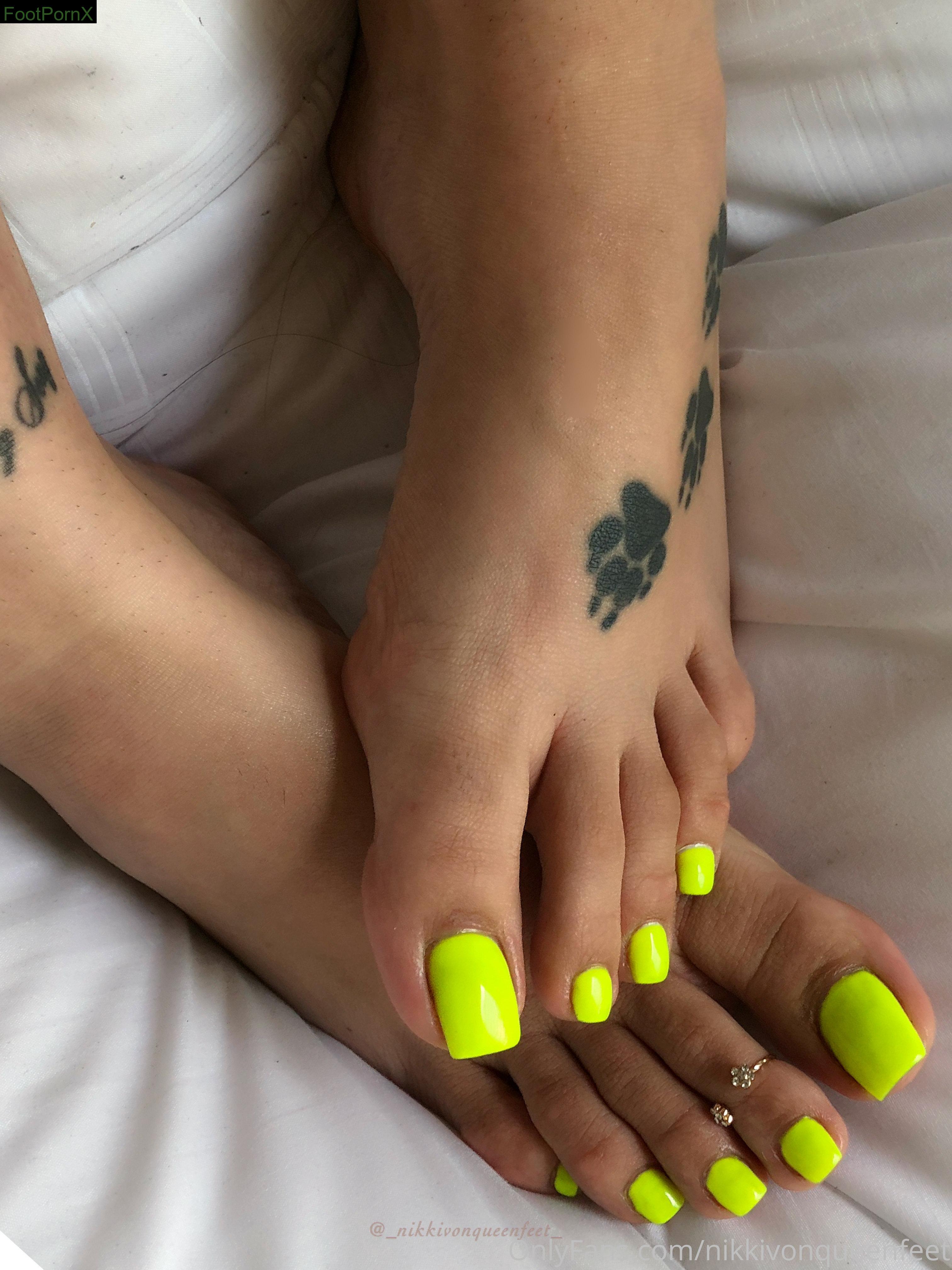 nikkivonqueenfeet feet photo 11