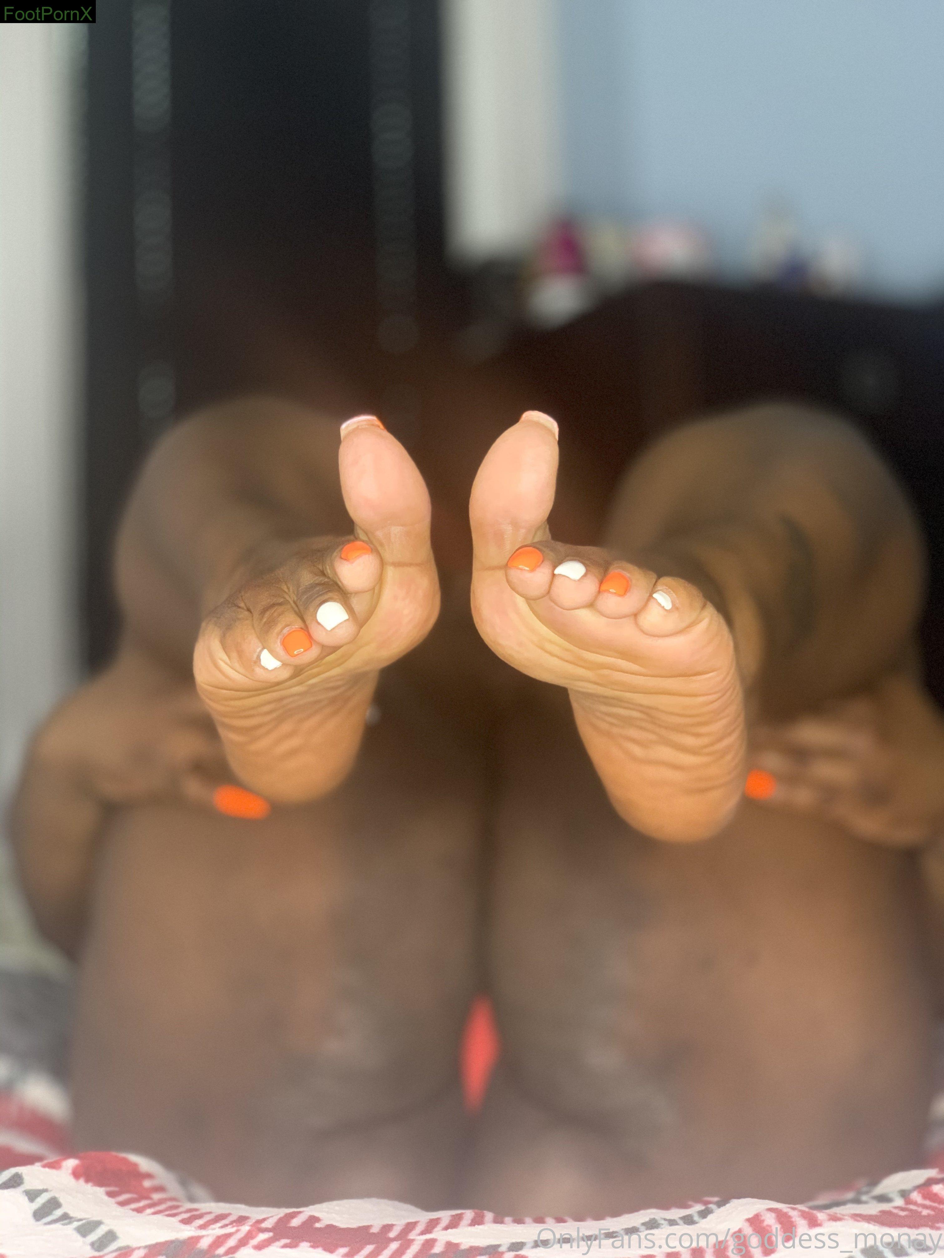 goddess_monay feet photo 8