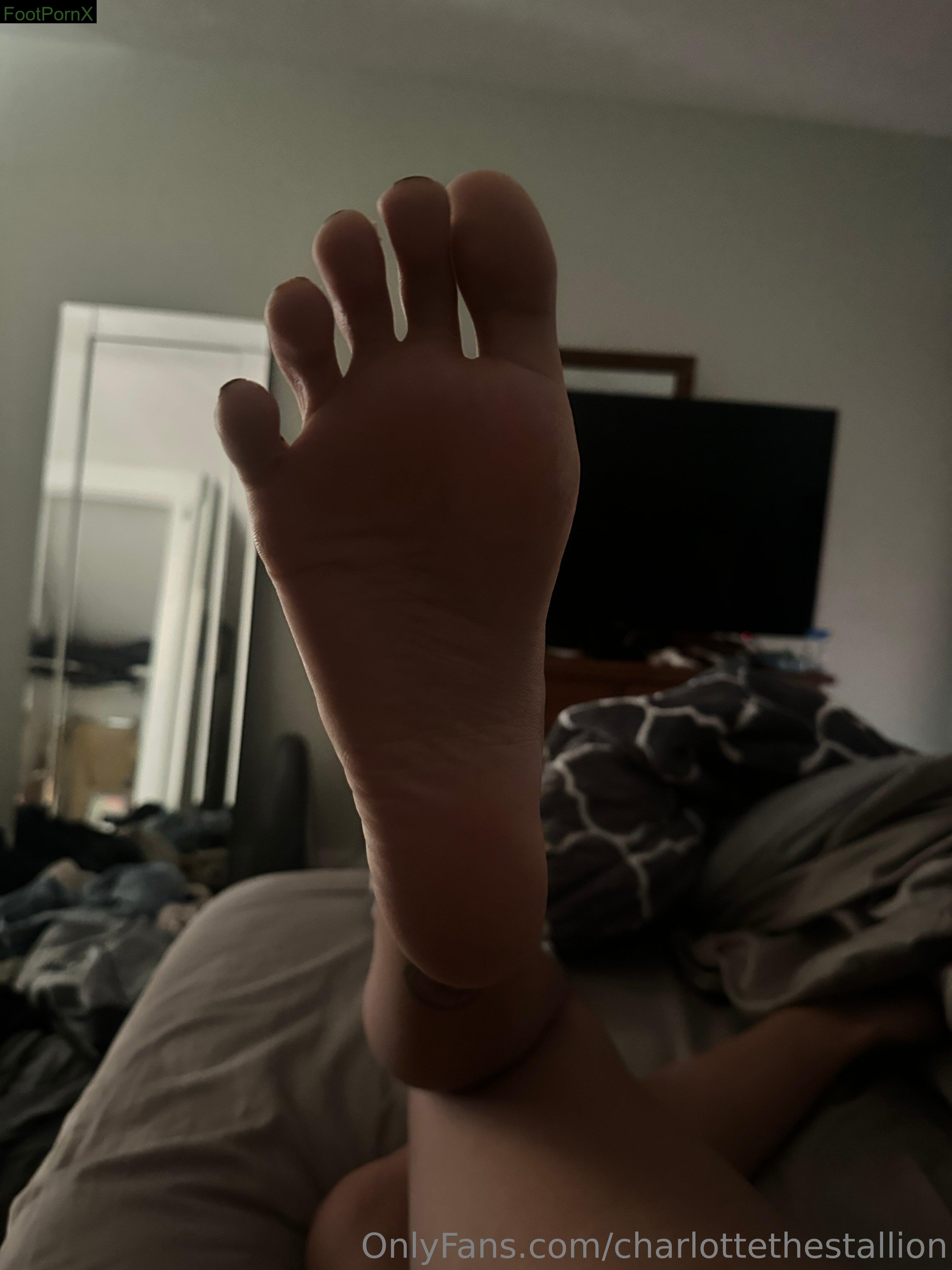 charlottethestallion feet photo 15
