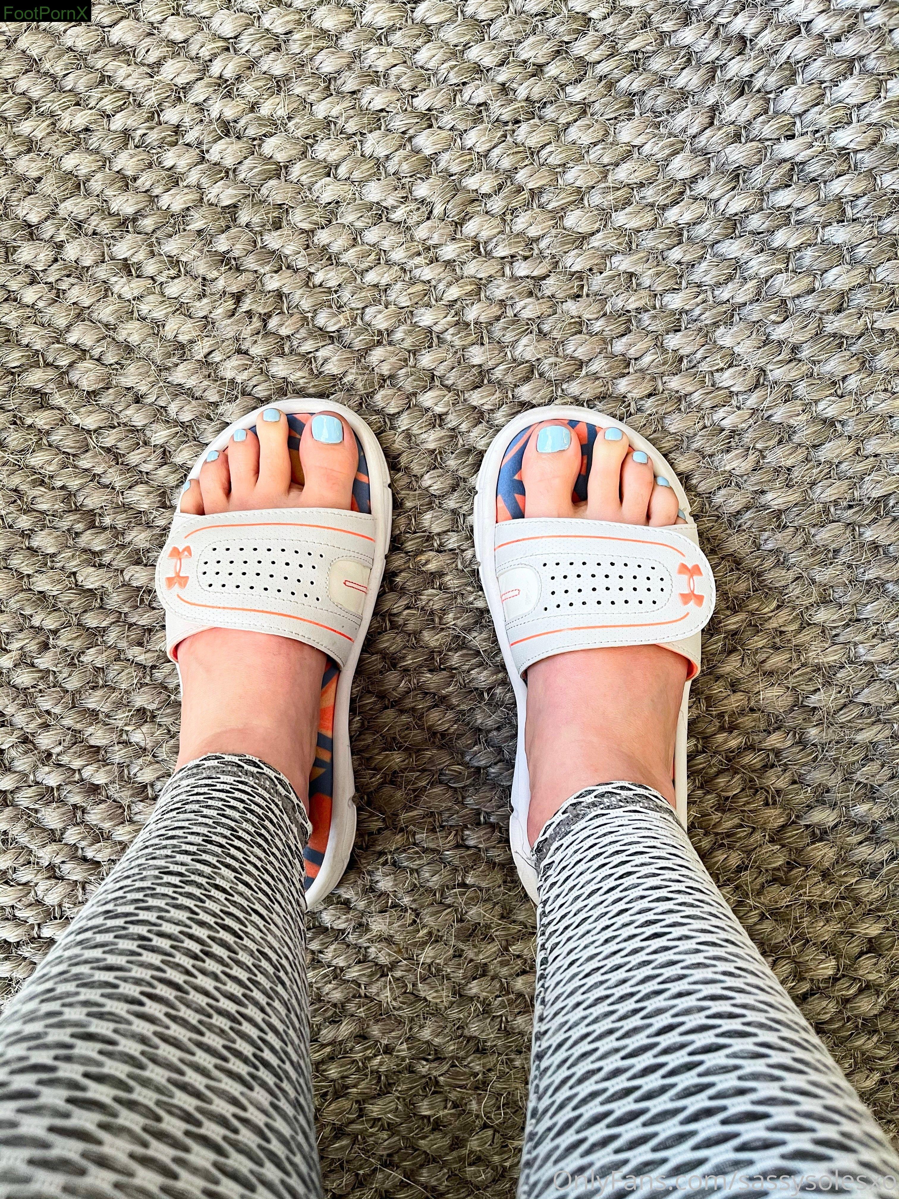 sassysolesxo feet photo 19