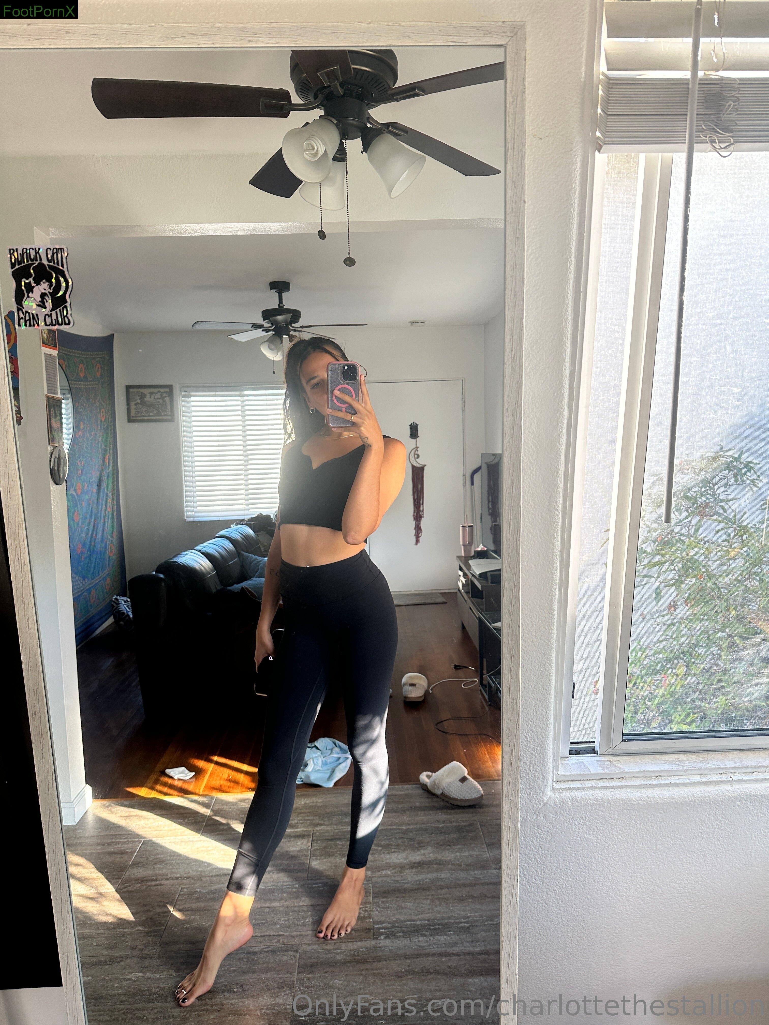 charlottethestallion feet photo 2