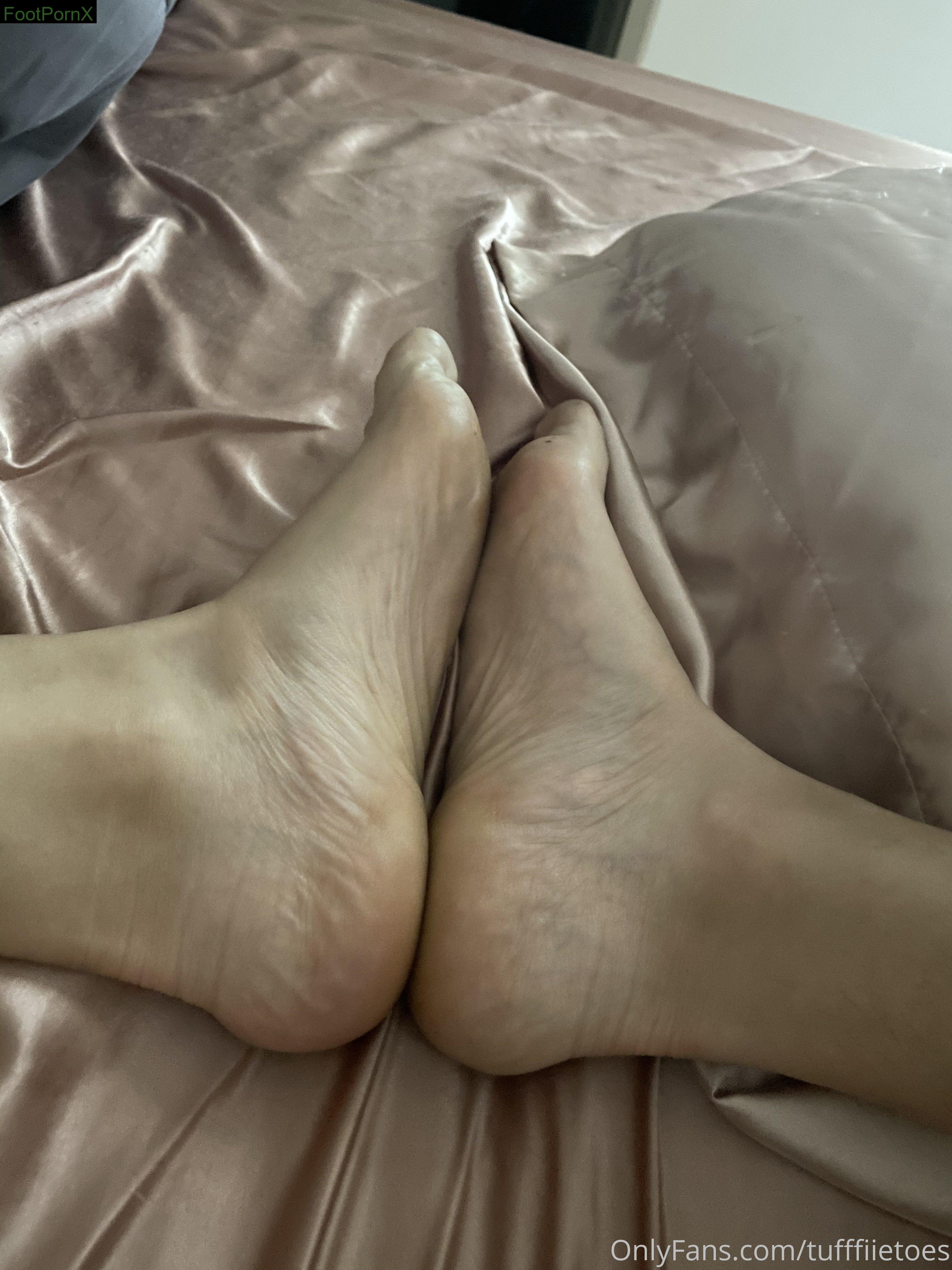 tuffiearchqueen feet photo 13