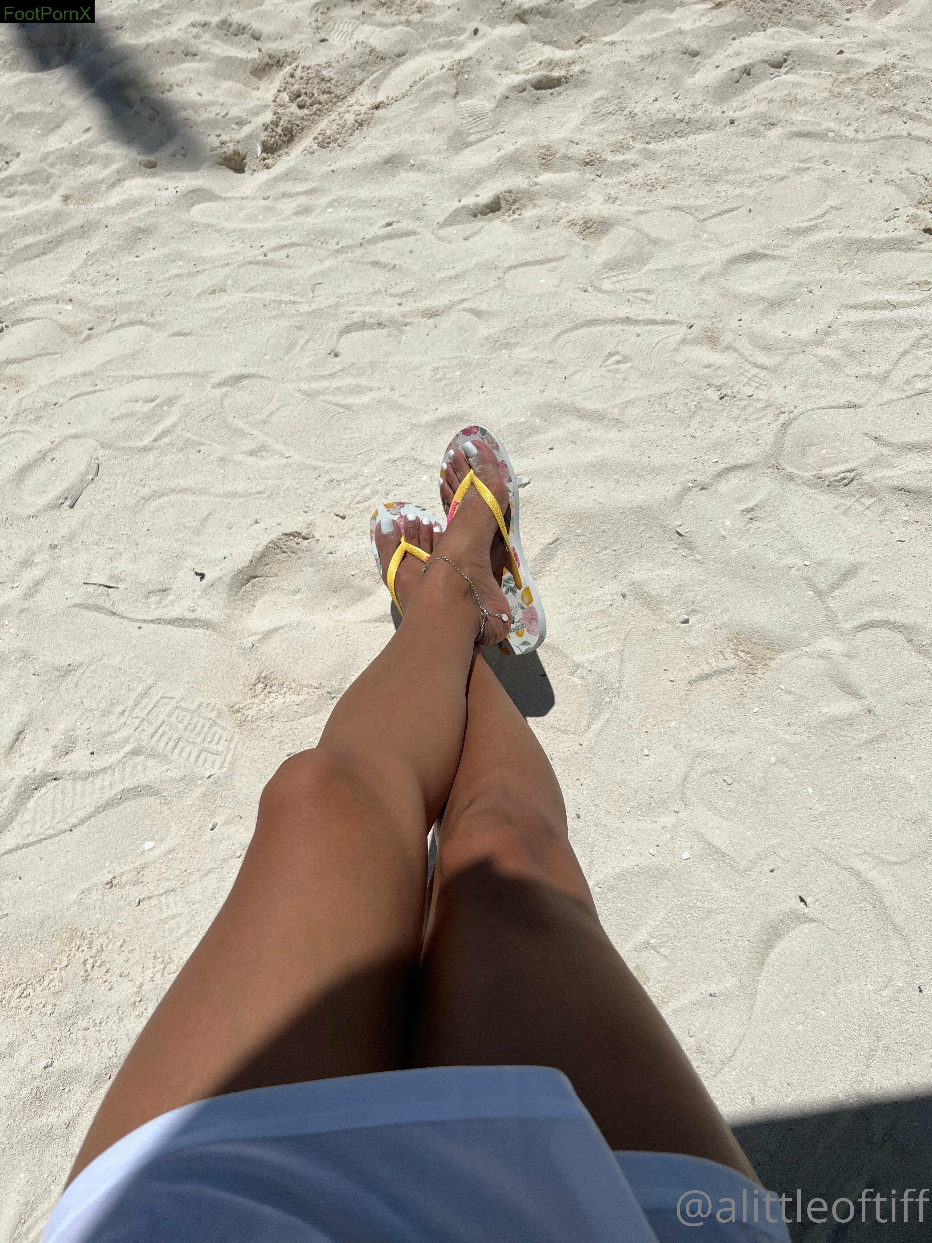 alittleoftiff feet photo 12