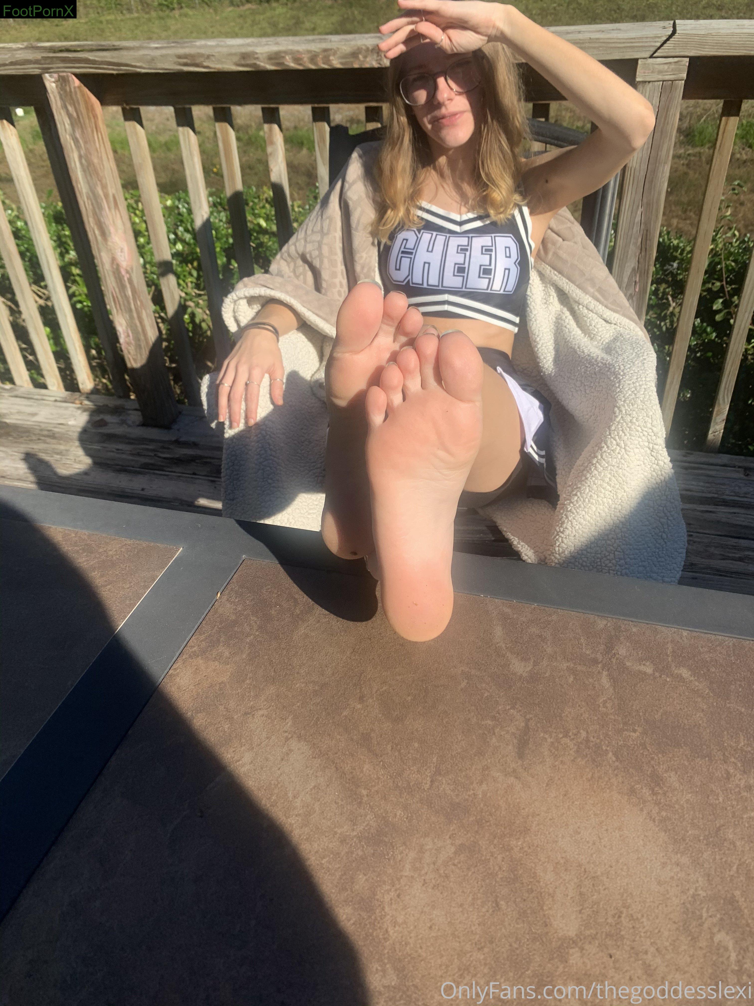 thegoddesslexi feet photo 4