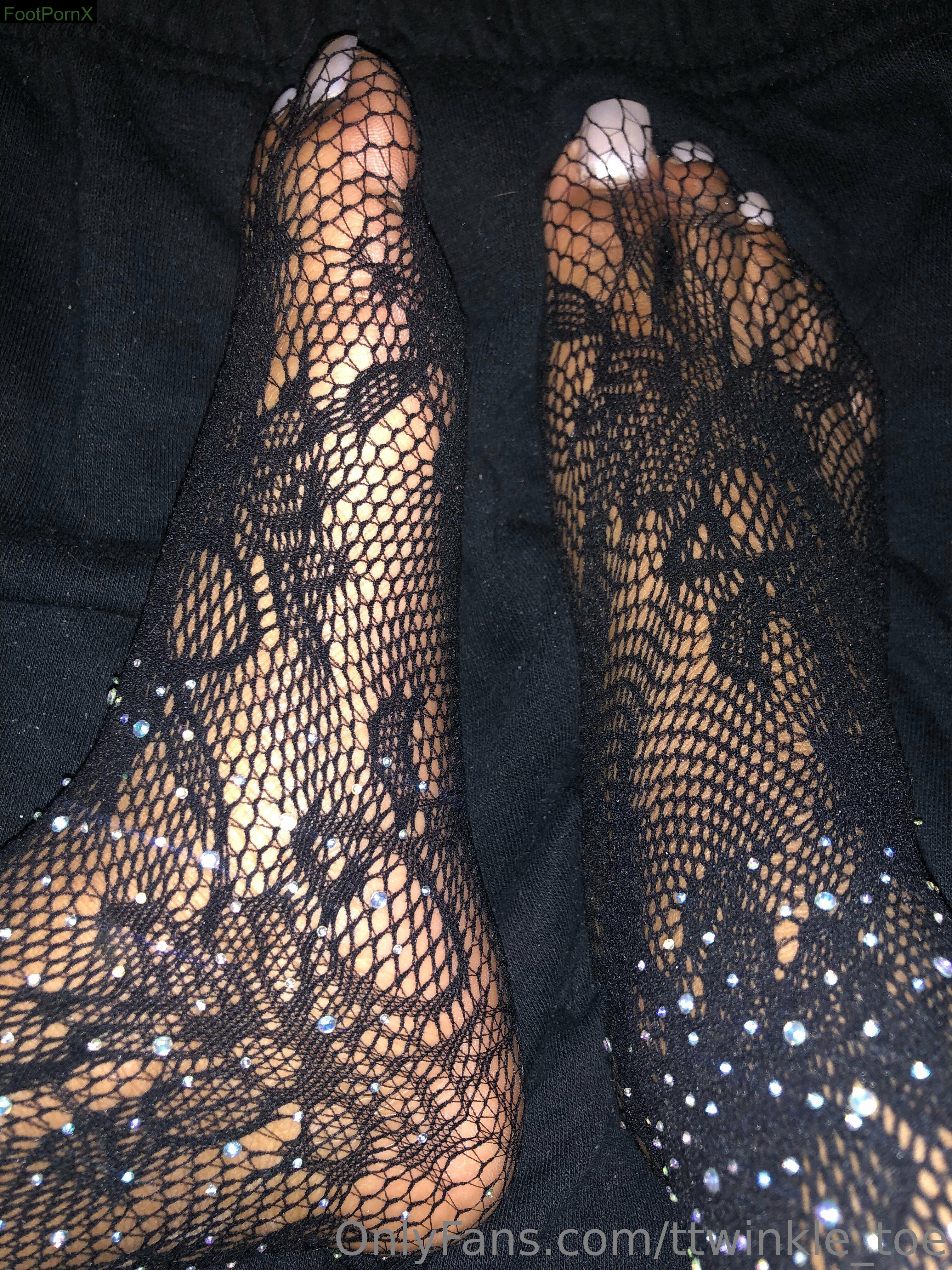 ttwinkle_toe feet photo 2