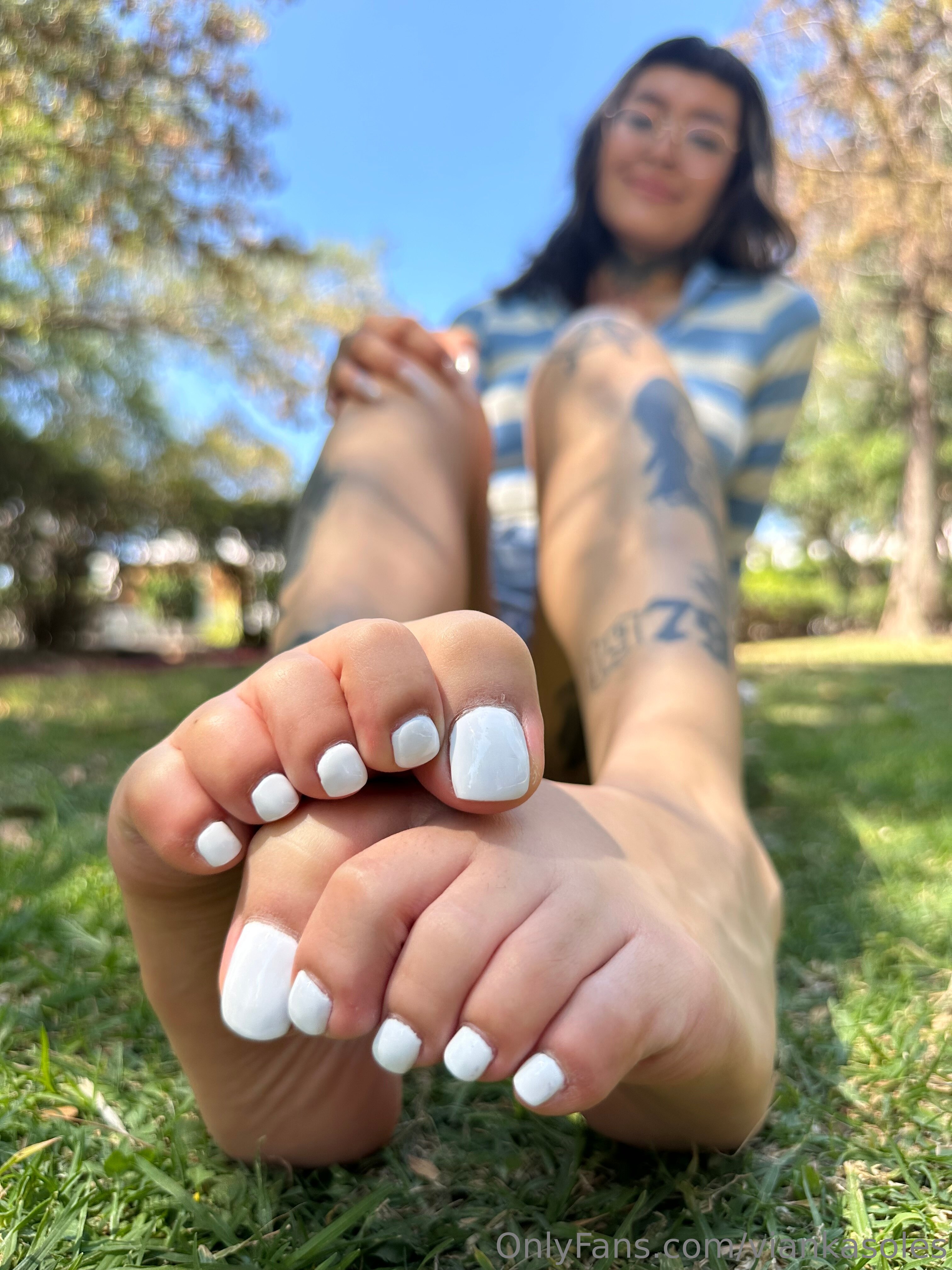 viankasoles feet photo 8
