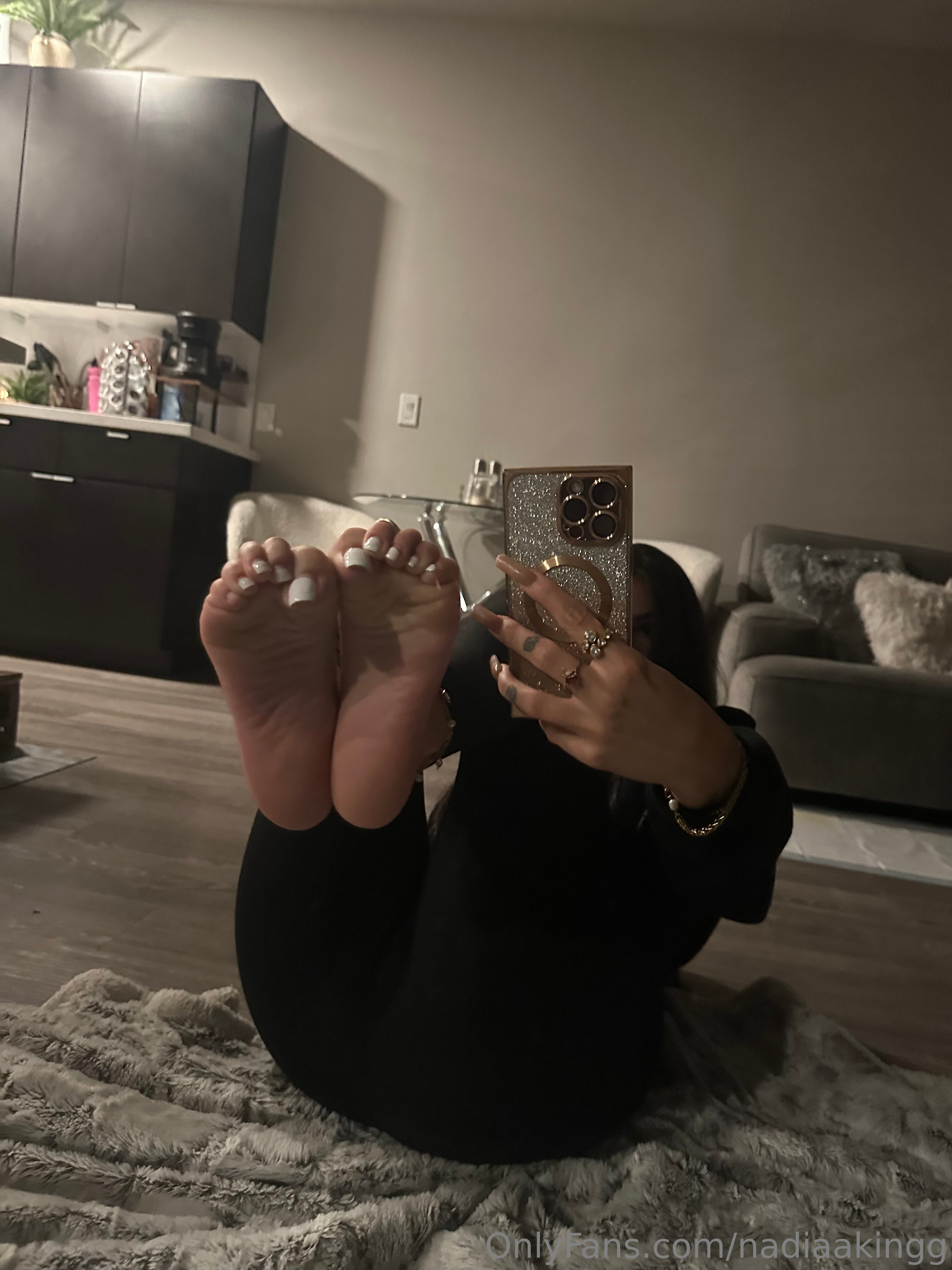 nadiaakingg feet photo 12
