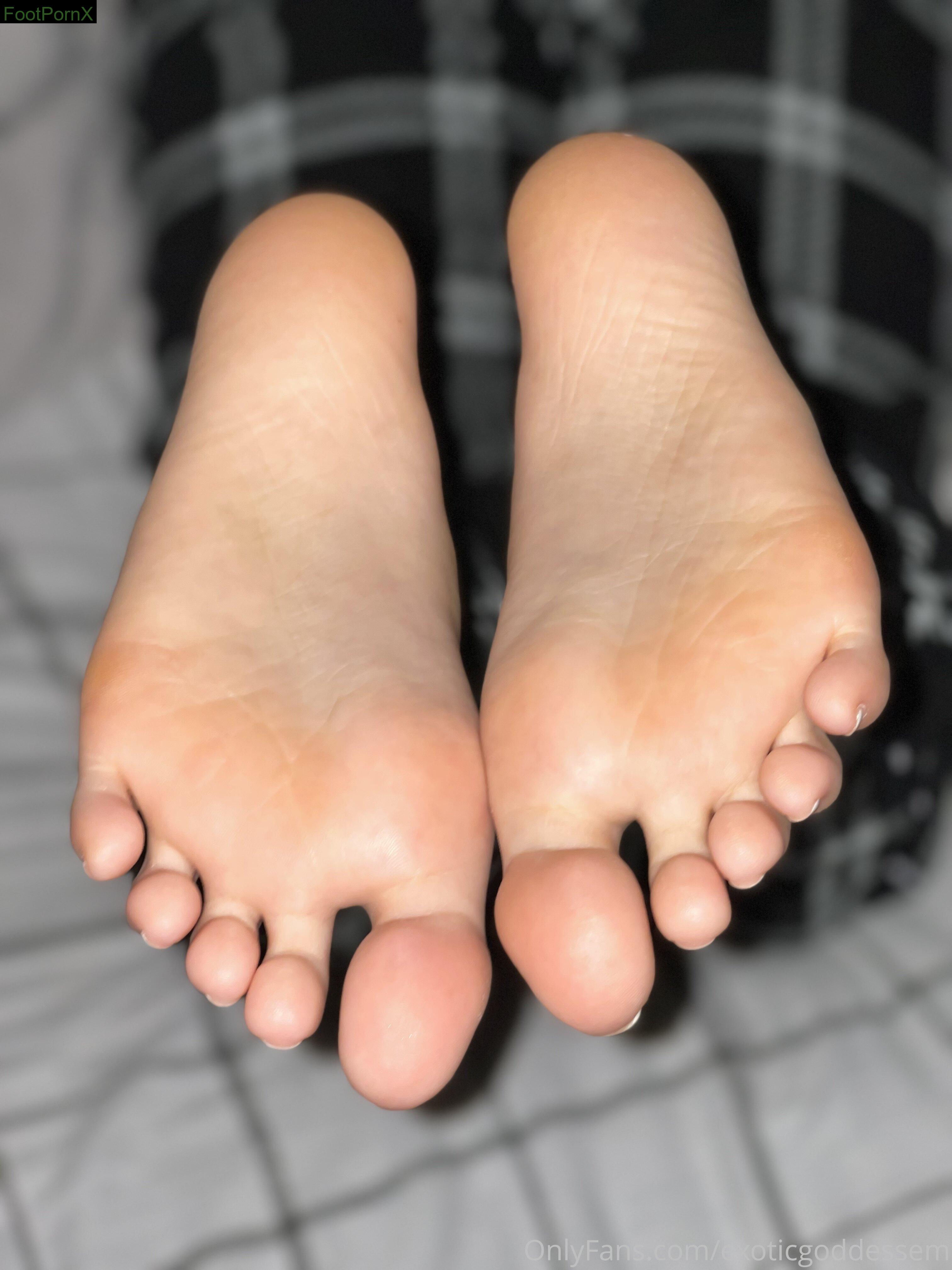 exoticgoddessem feet photo 18
