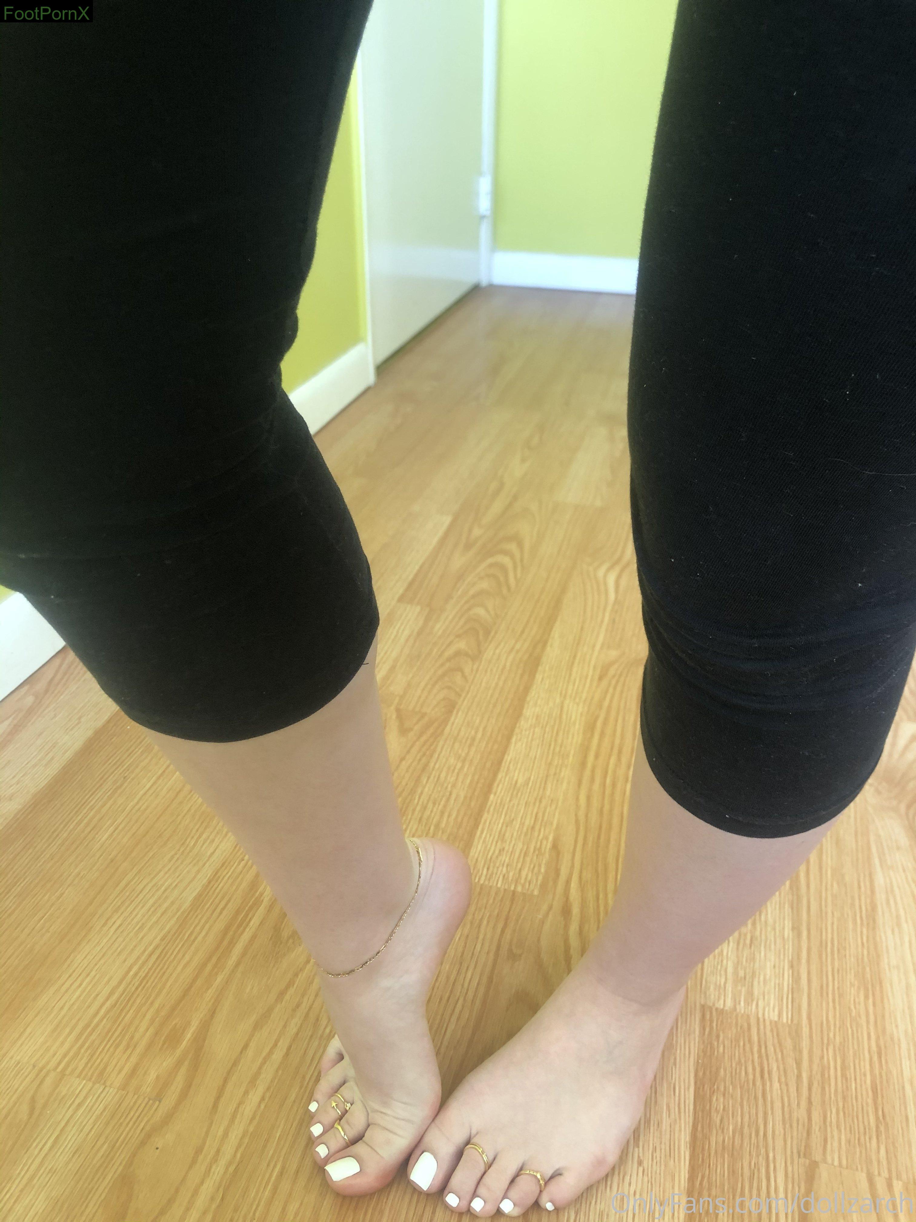 dollsarch feet photo 8