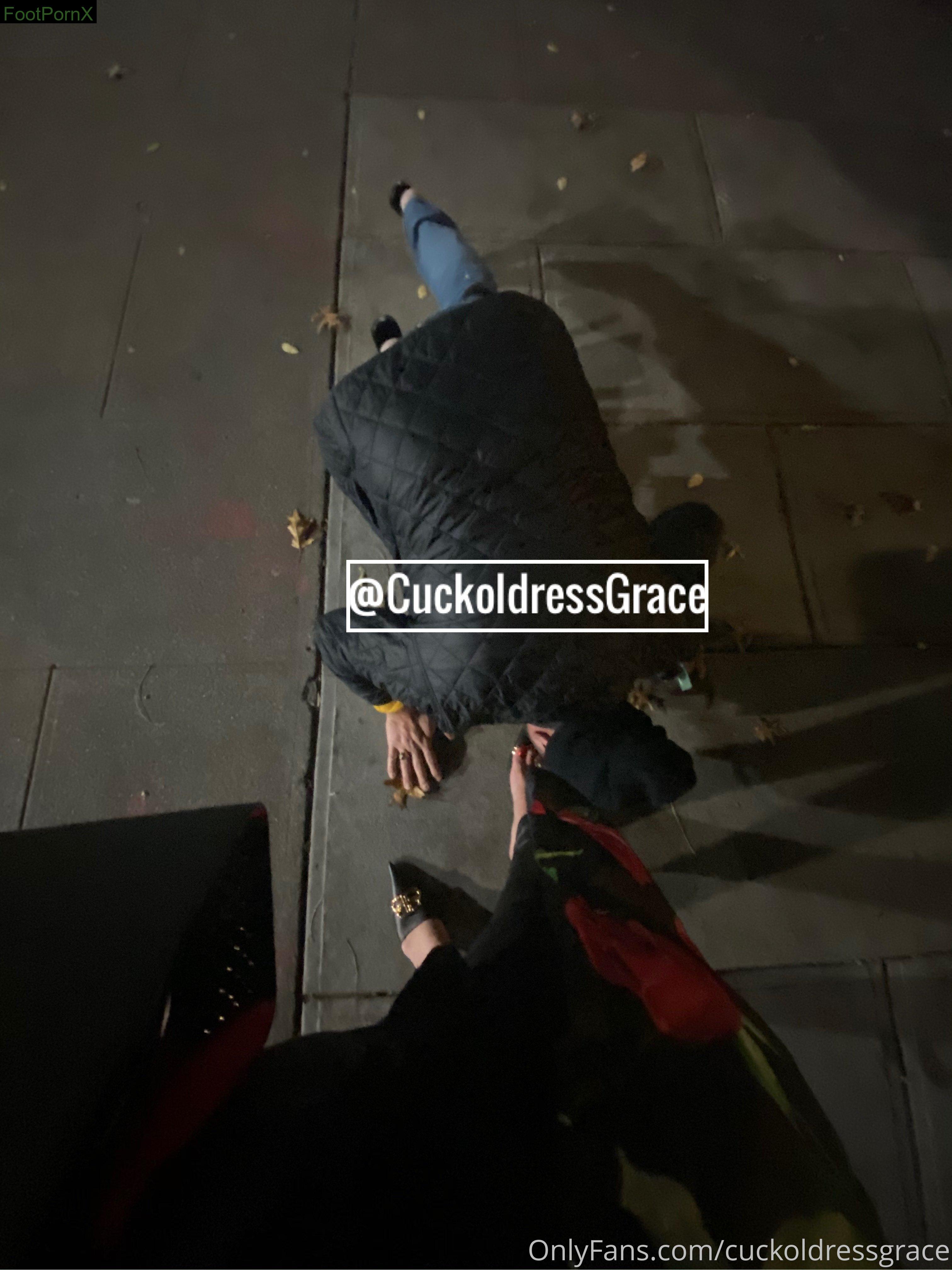 goddess.grace feet photo 2