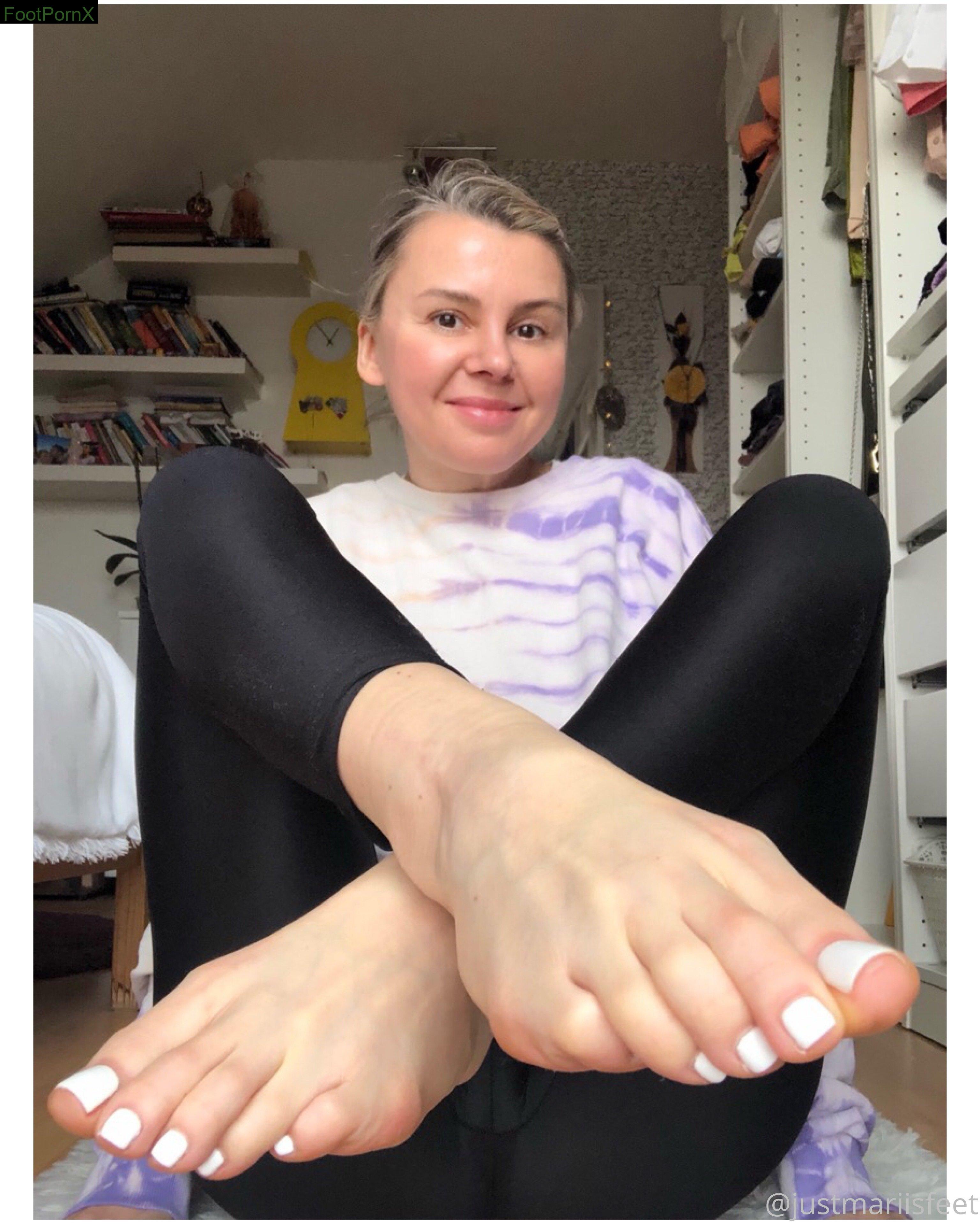 justmariisfeetofficial feet photo 6