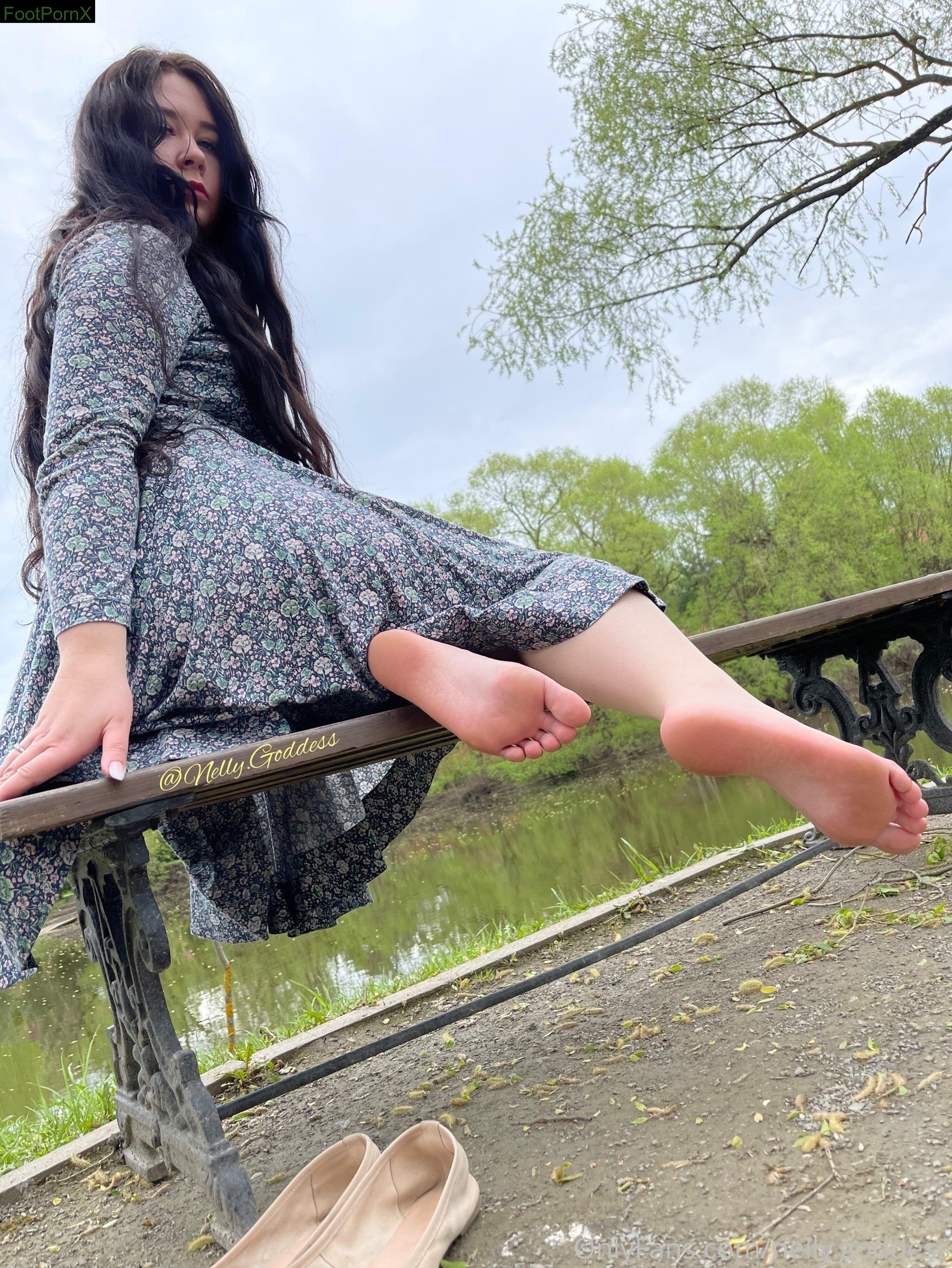 nelly.goddess feet photo 11