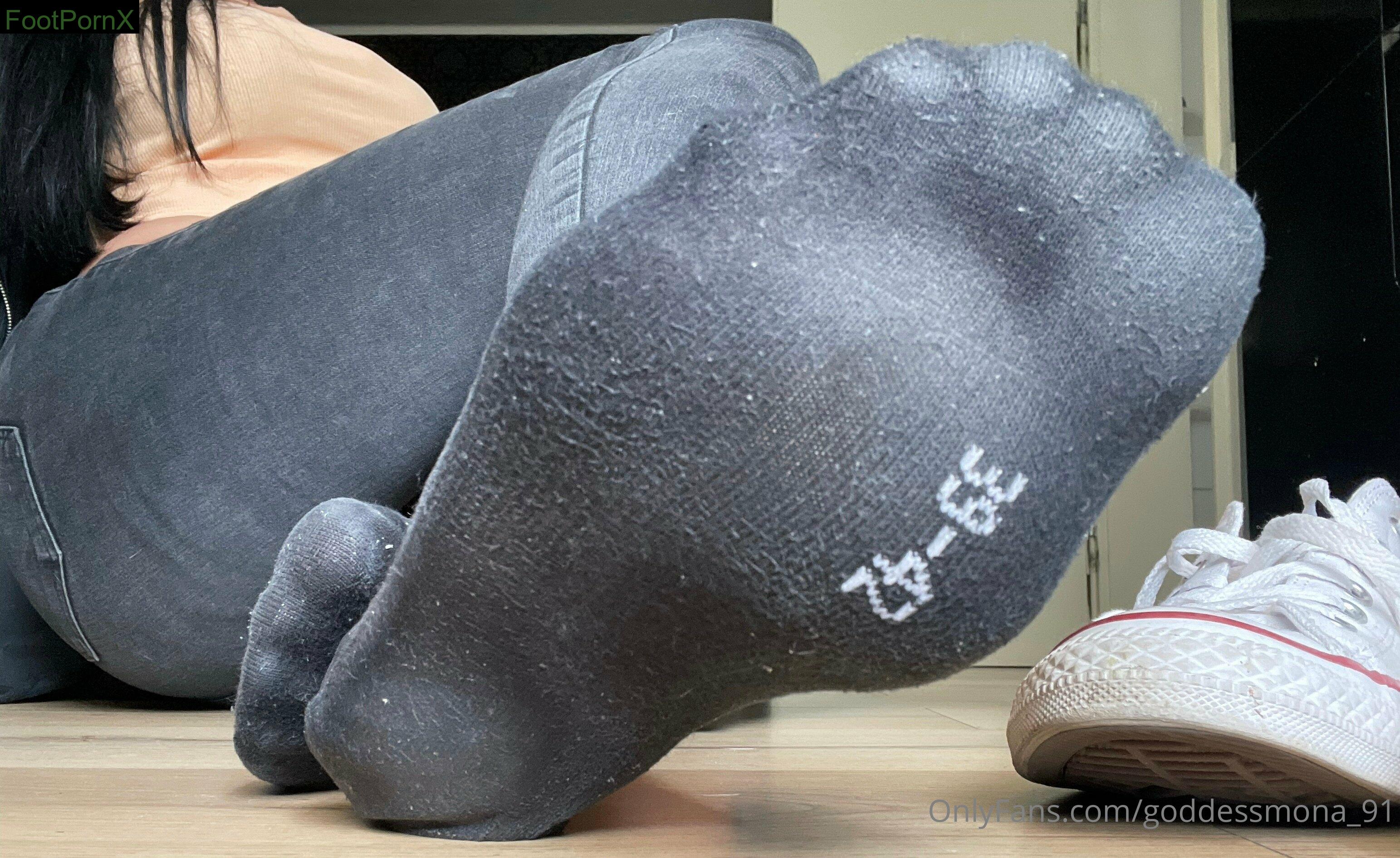 goddessmona_91 feet photo 5