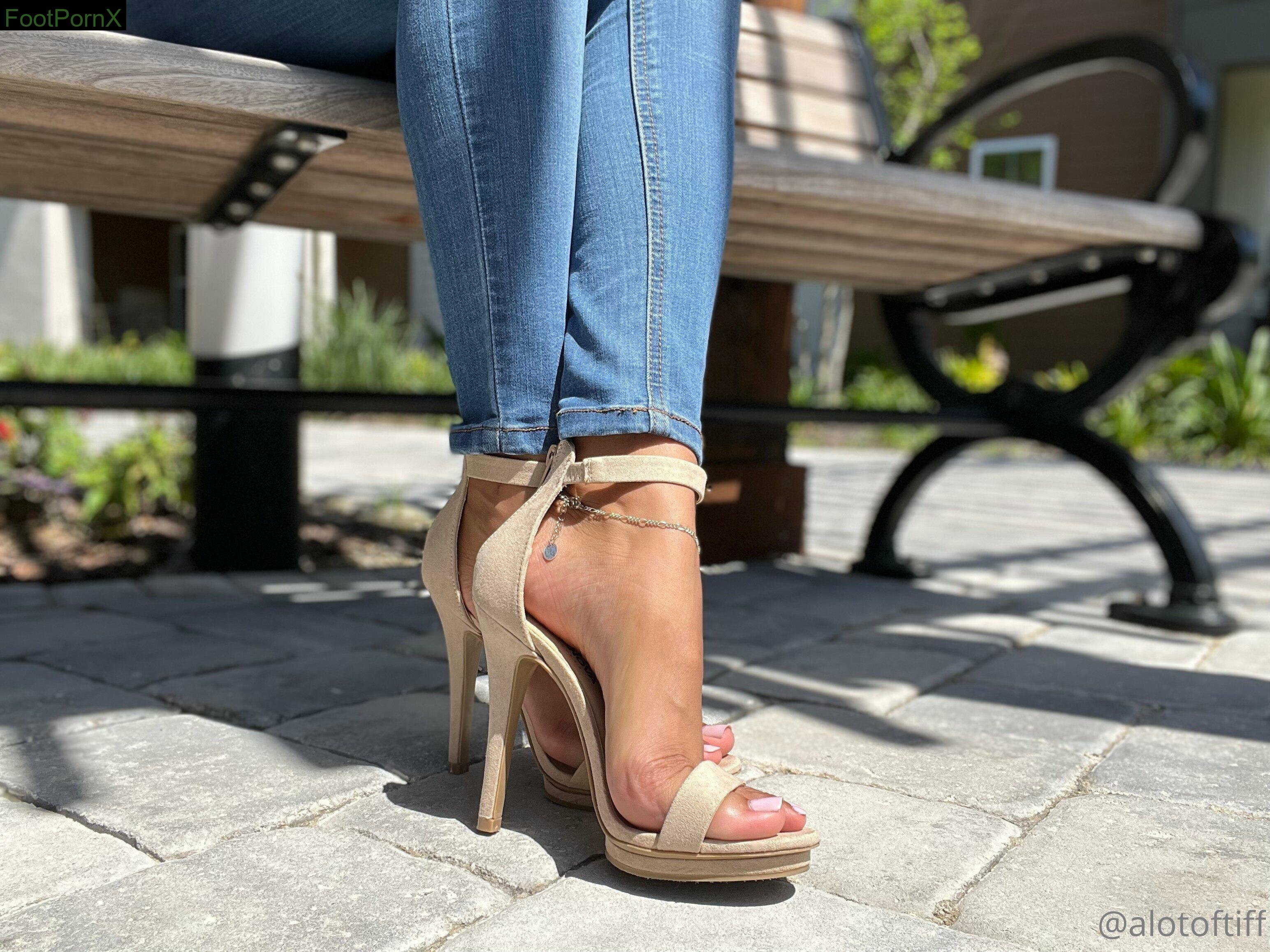 alotoftiff feet photo 1