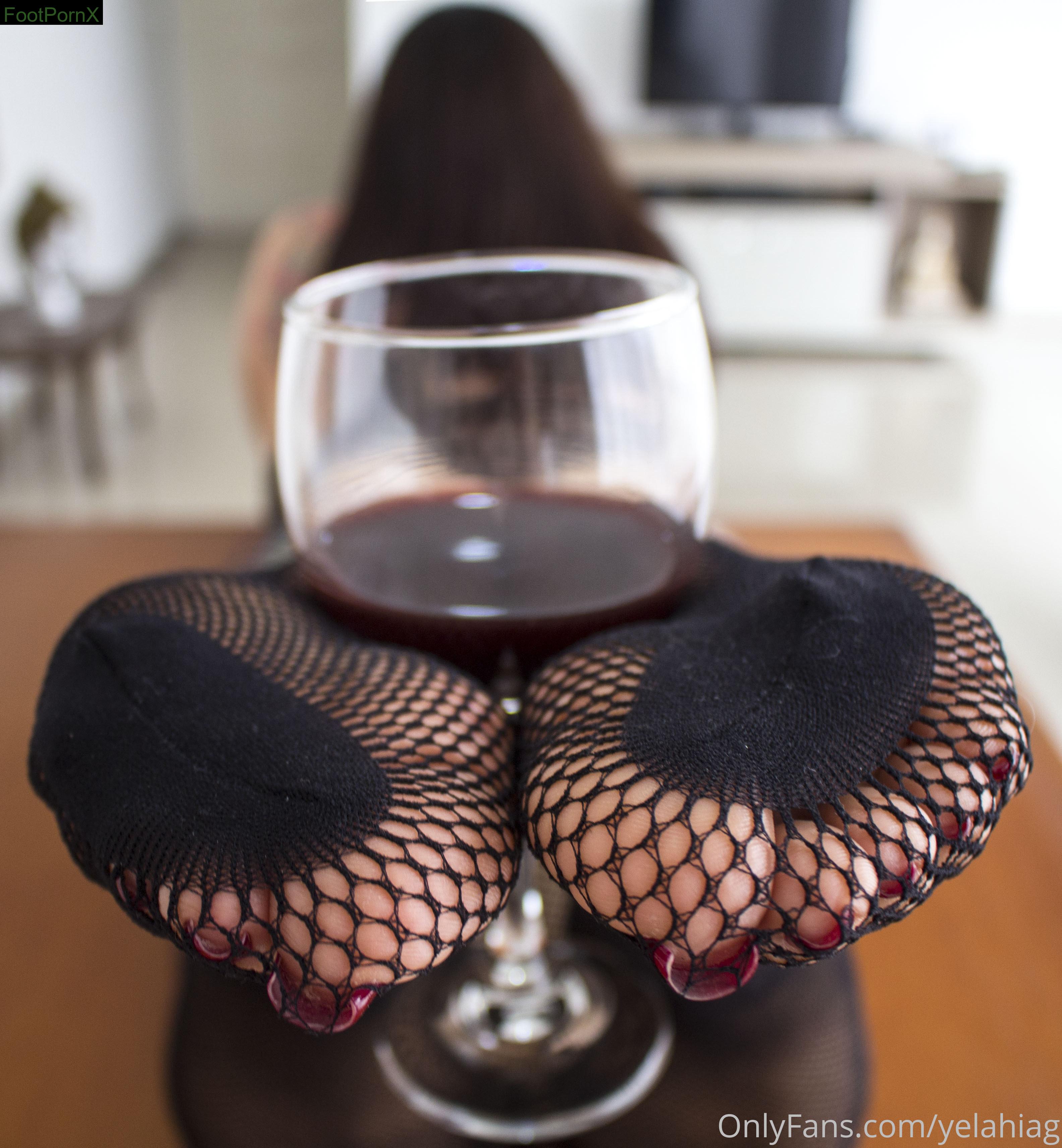 yelahiag feet photo 9