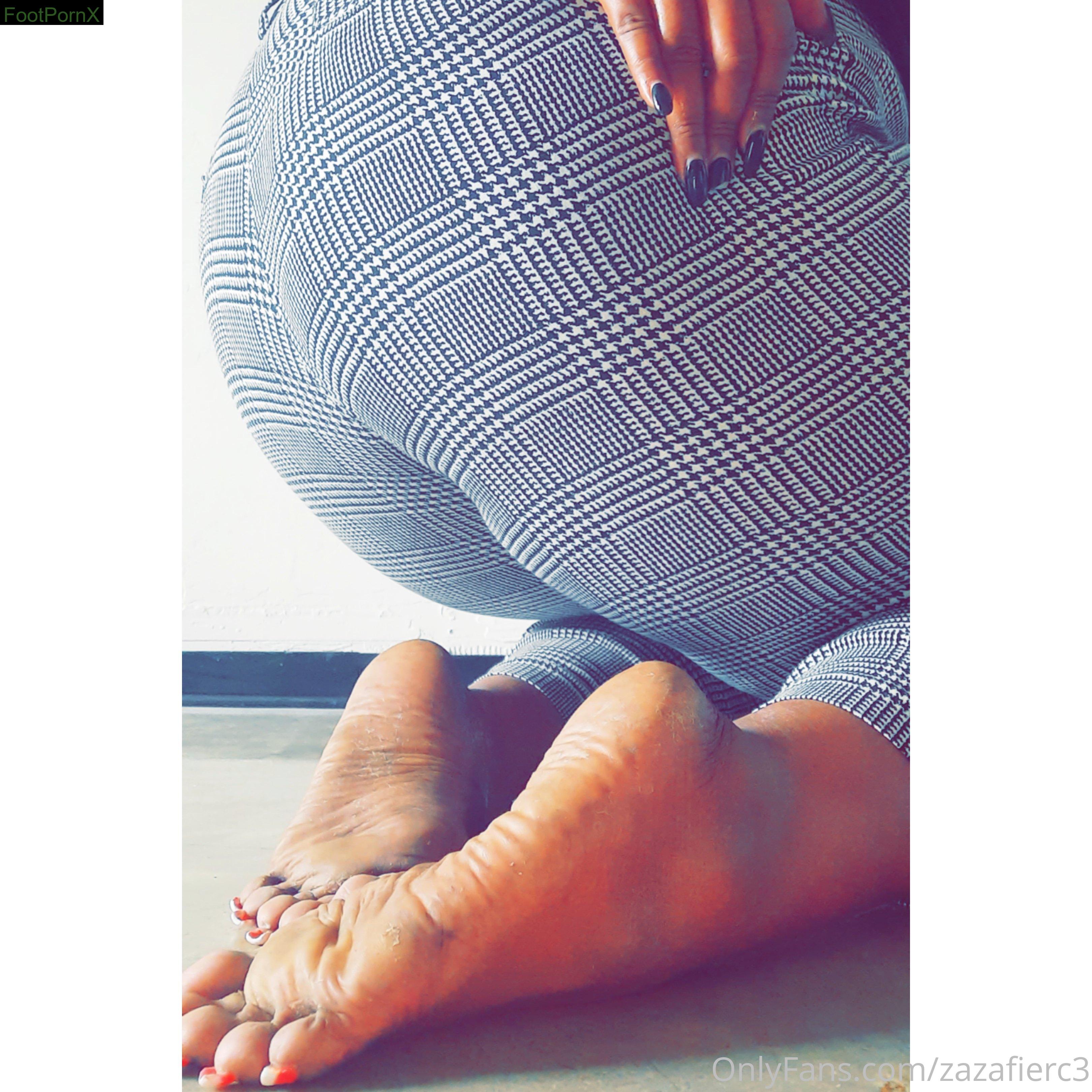 zazafierc3 feet photo 3