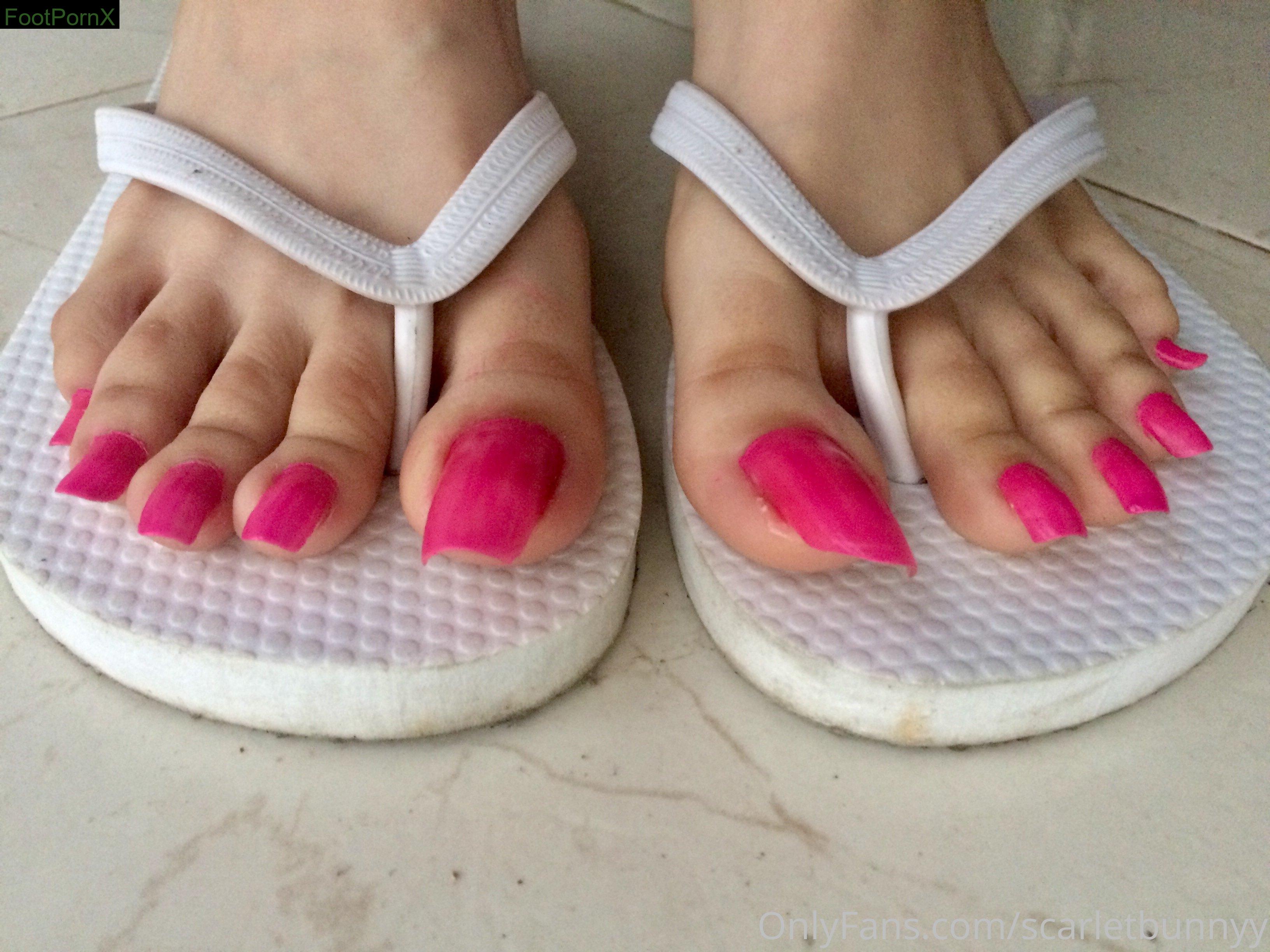 scarletbunnyy feet photo 23