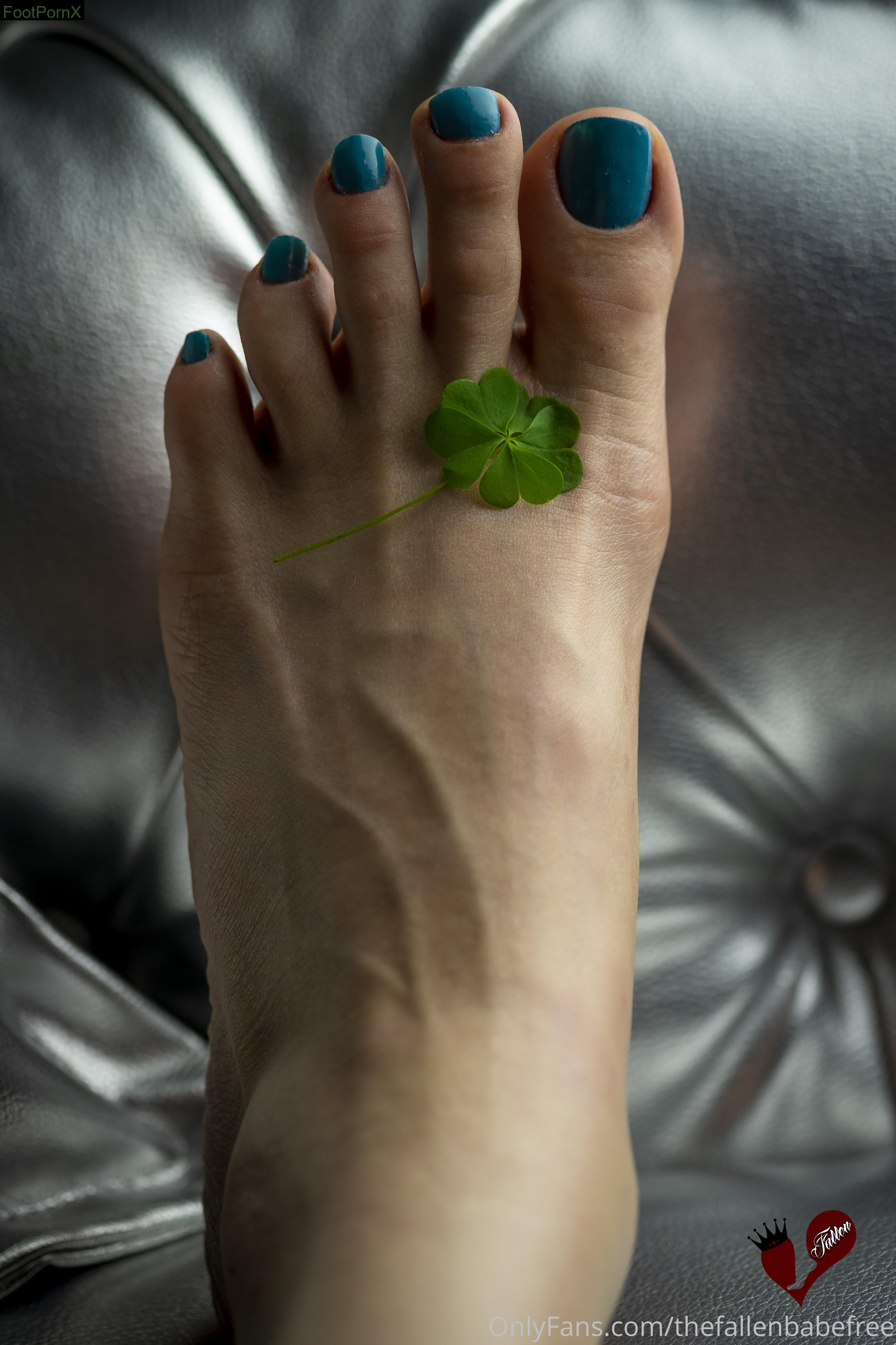 thefallenbabefree feet photo 20