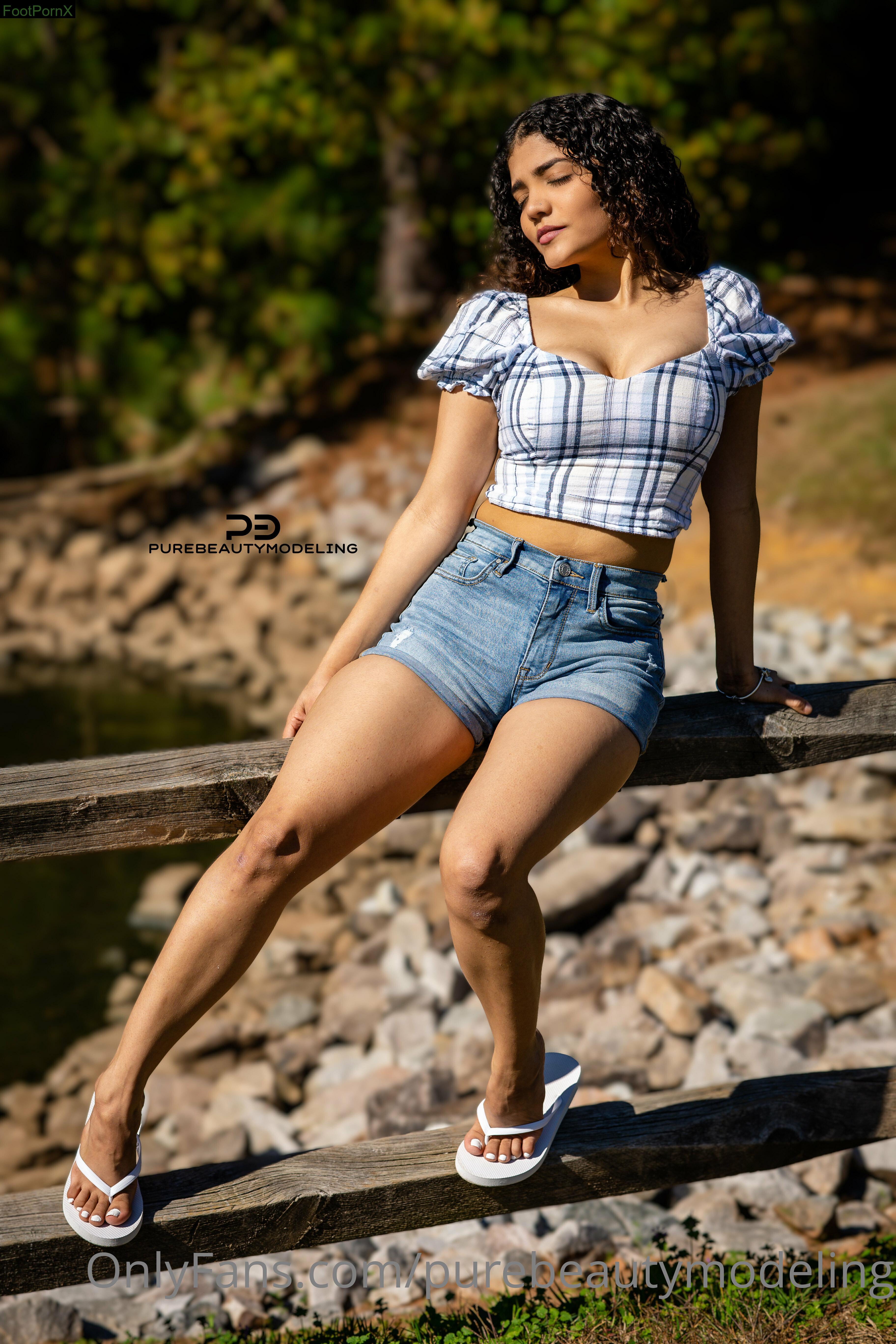purebeautymodeling feet photo 15