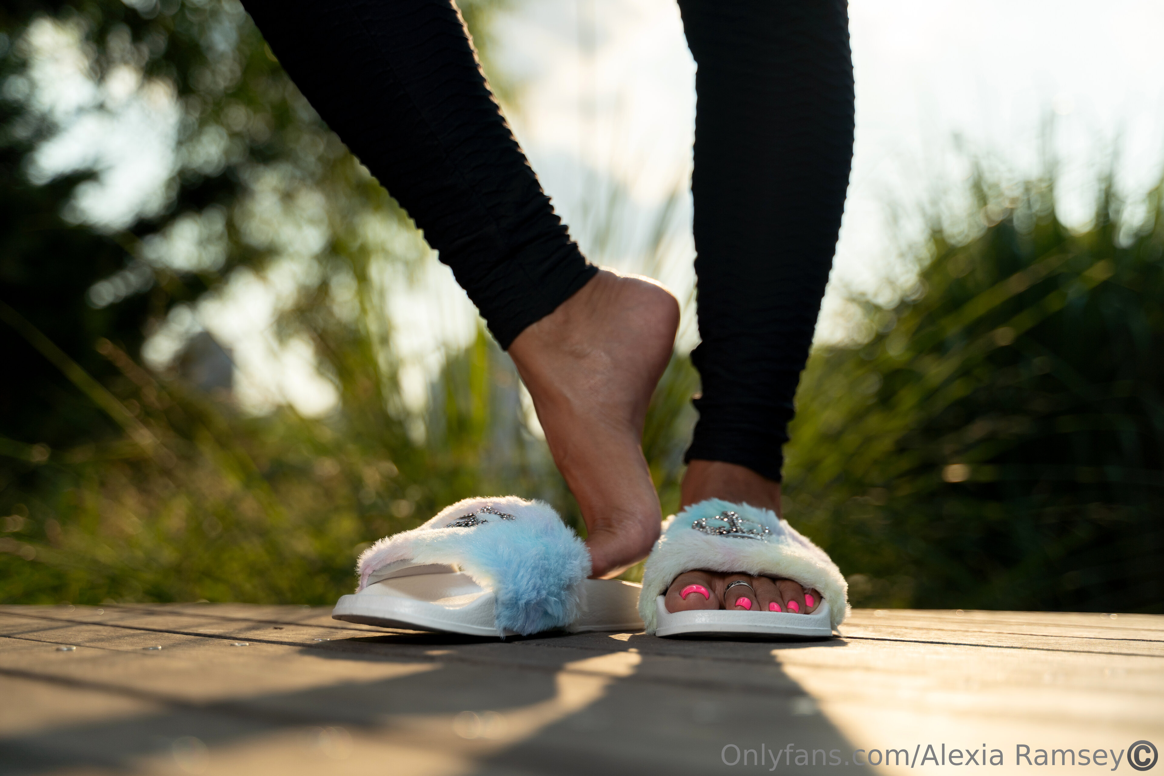 alexia_ramsey feet photo 19
