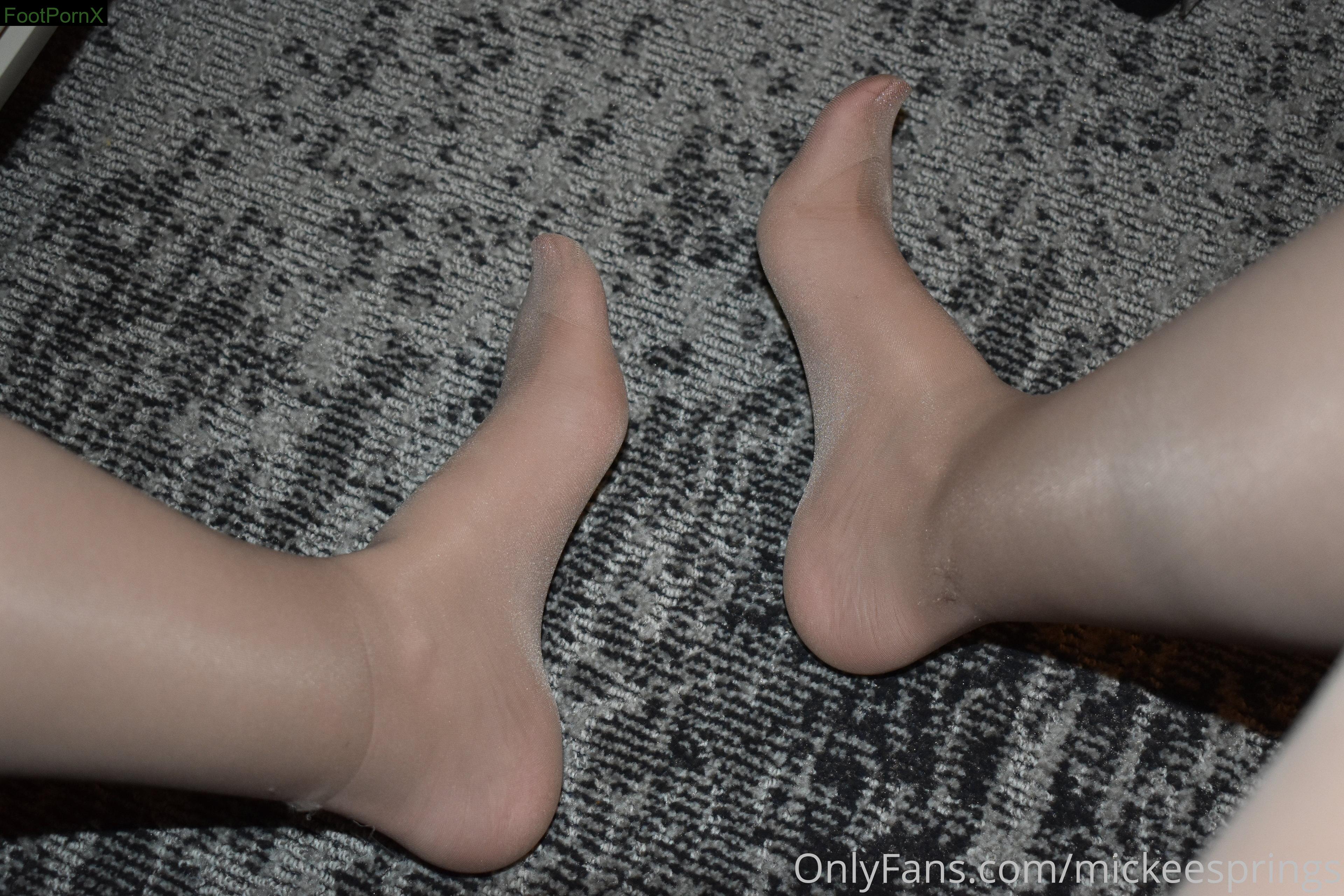 mickeesprings feet photo 4