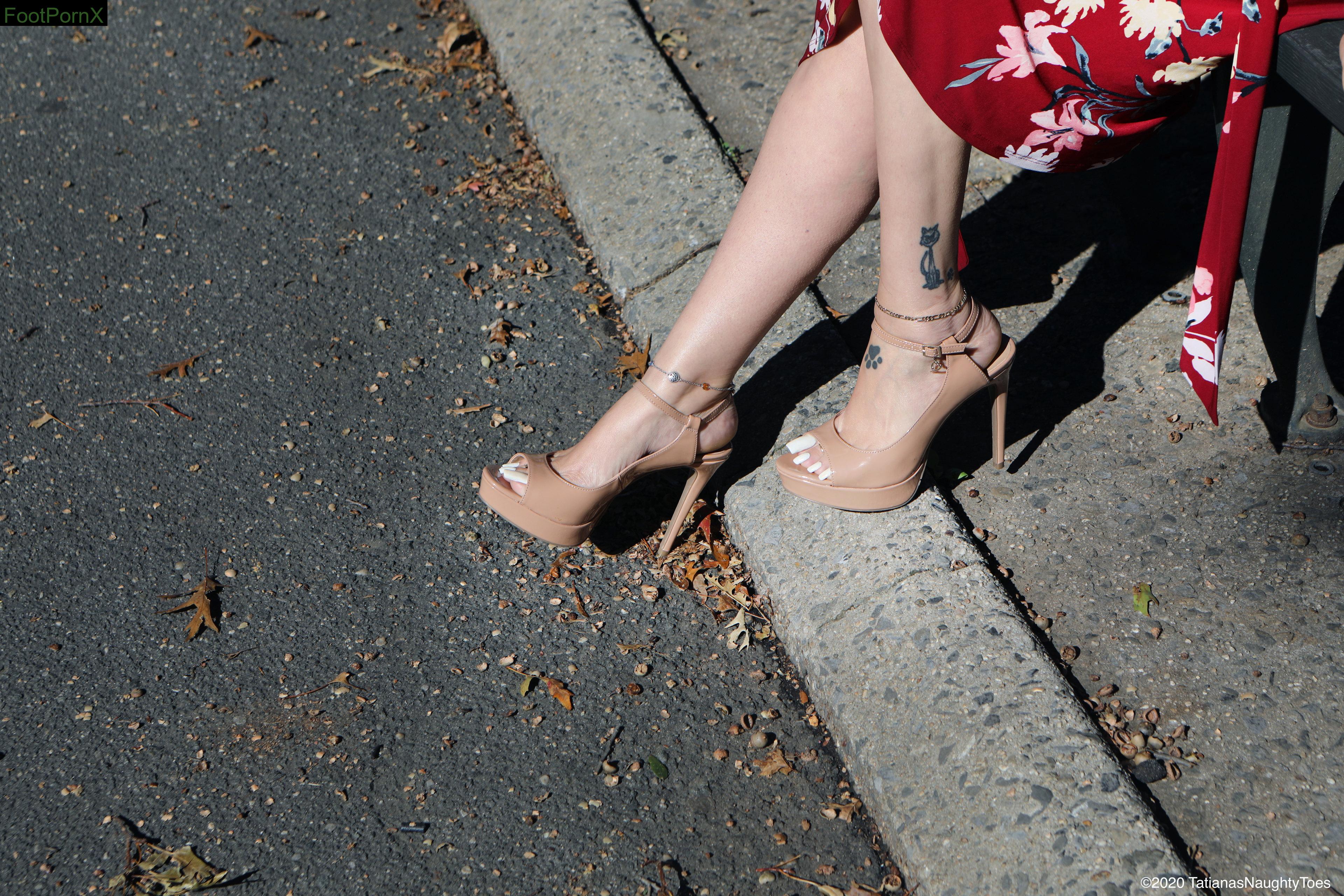 tatianasnaughtytoes feet photo 19