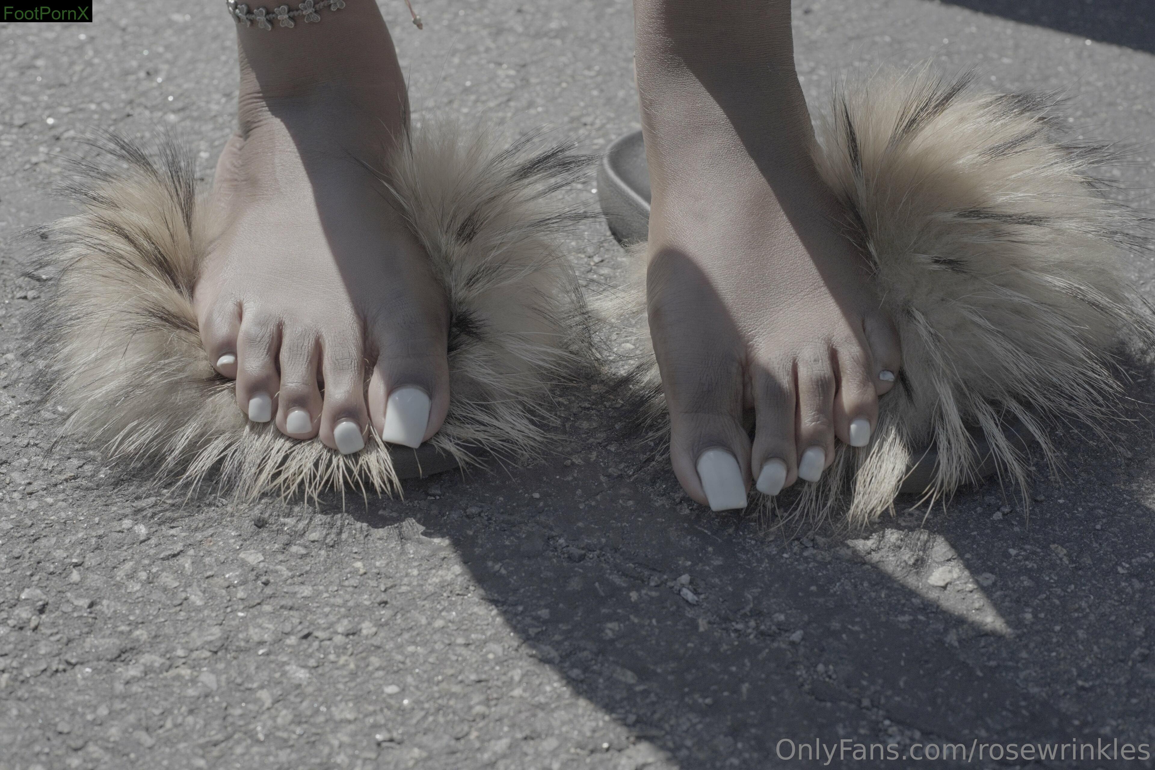 rosewrinkles feet photo 9