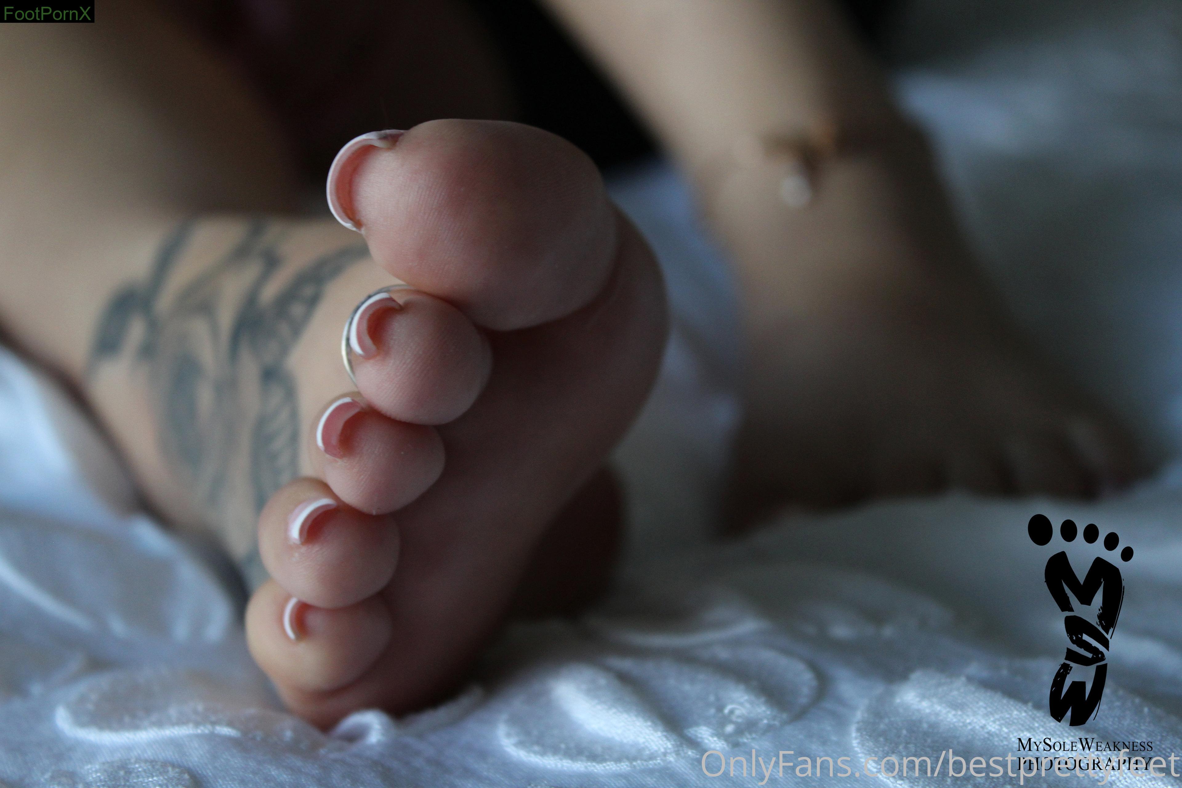 lindabooxo feet photo 14