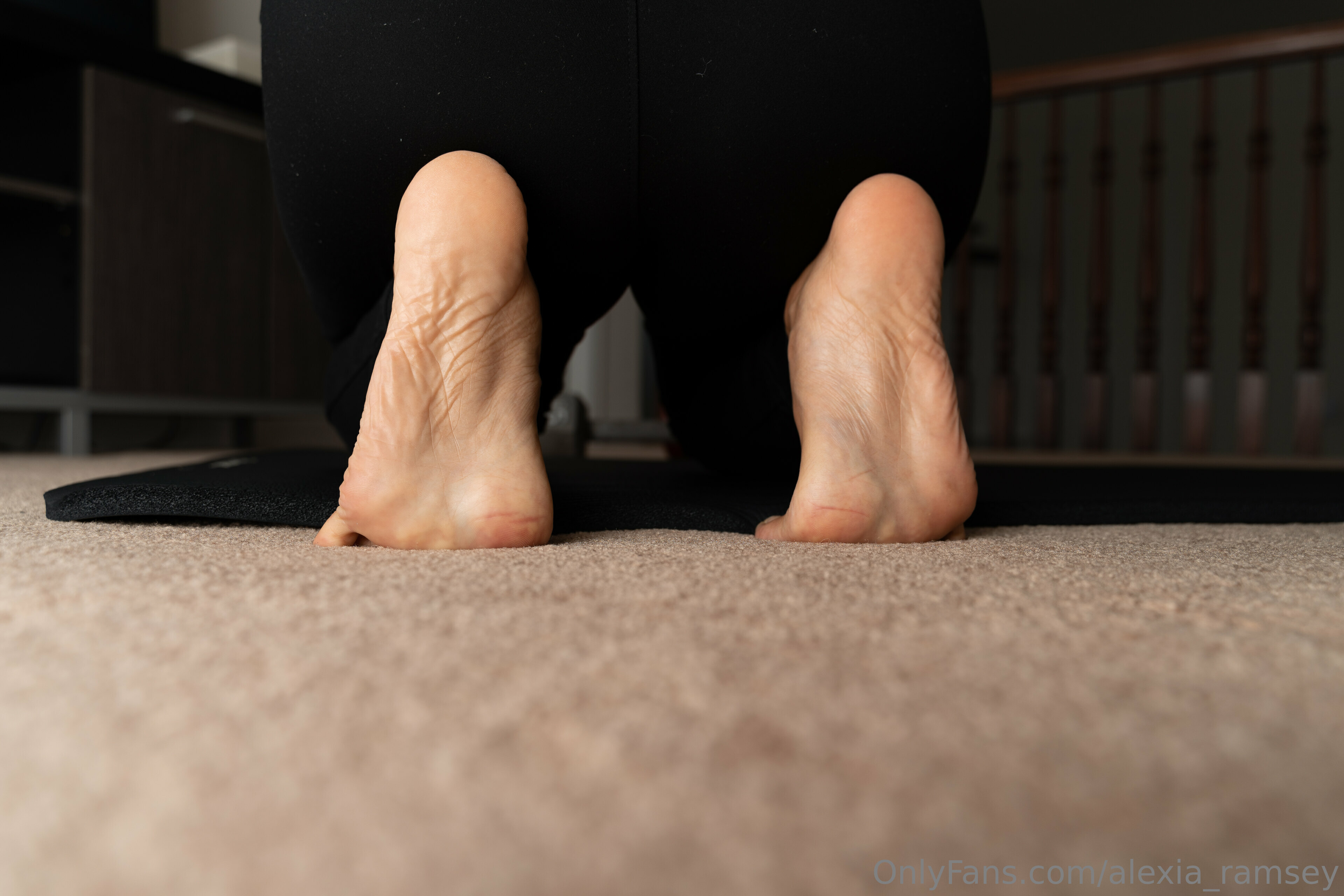 alexia_ramsey feet photo 3