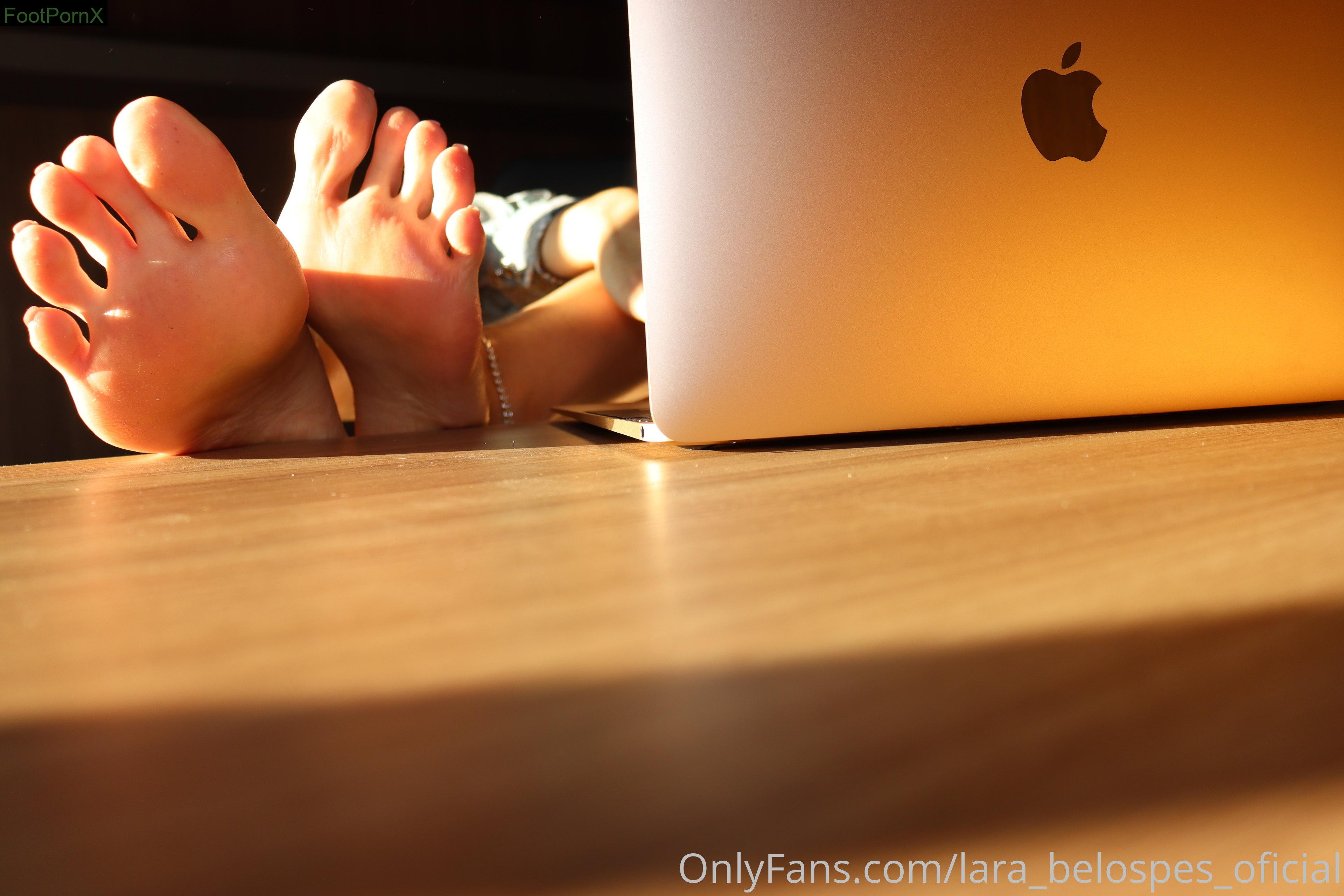 lara_belospes_oficial feet photo 1